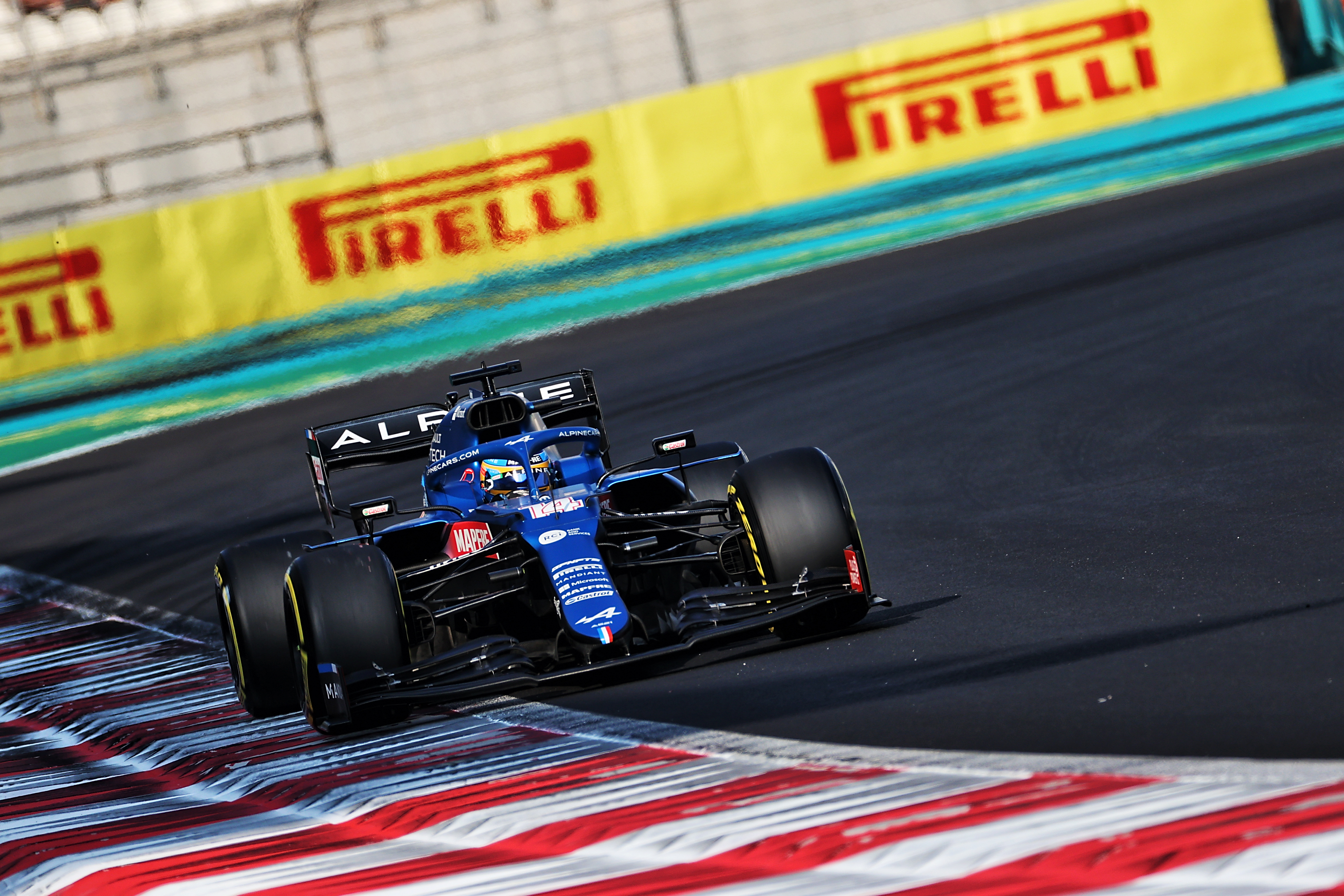 Motor Racing Formula One World Championship Abu Dhabi Grand Prix Qualifying Day Abu Dhabi, Uae