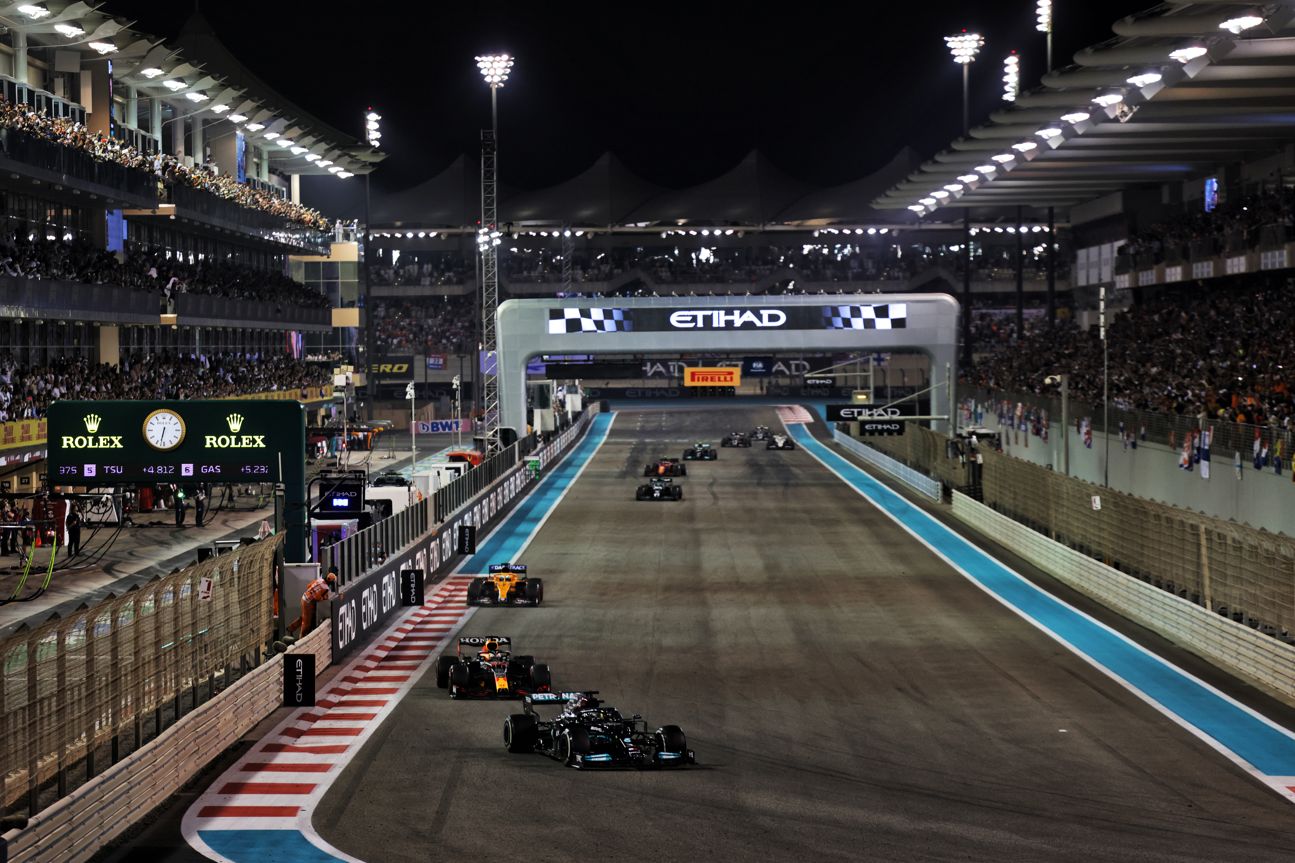 Motor Racing Formula One World Championship Abu Dhabi Grand Prix Race Day Abu Dhabi, Uae