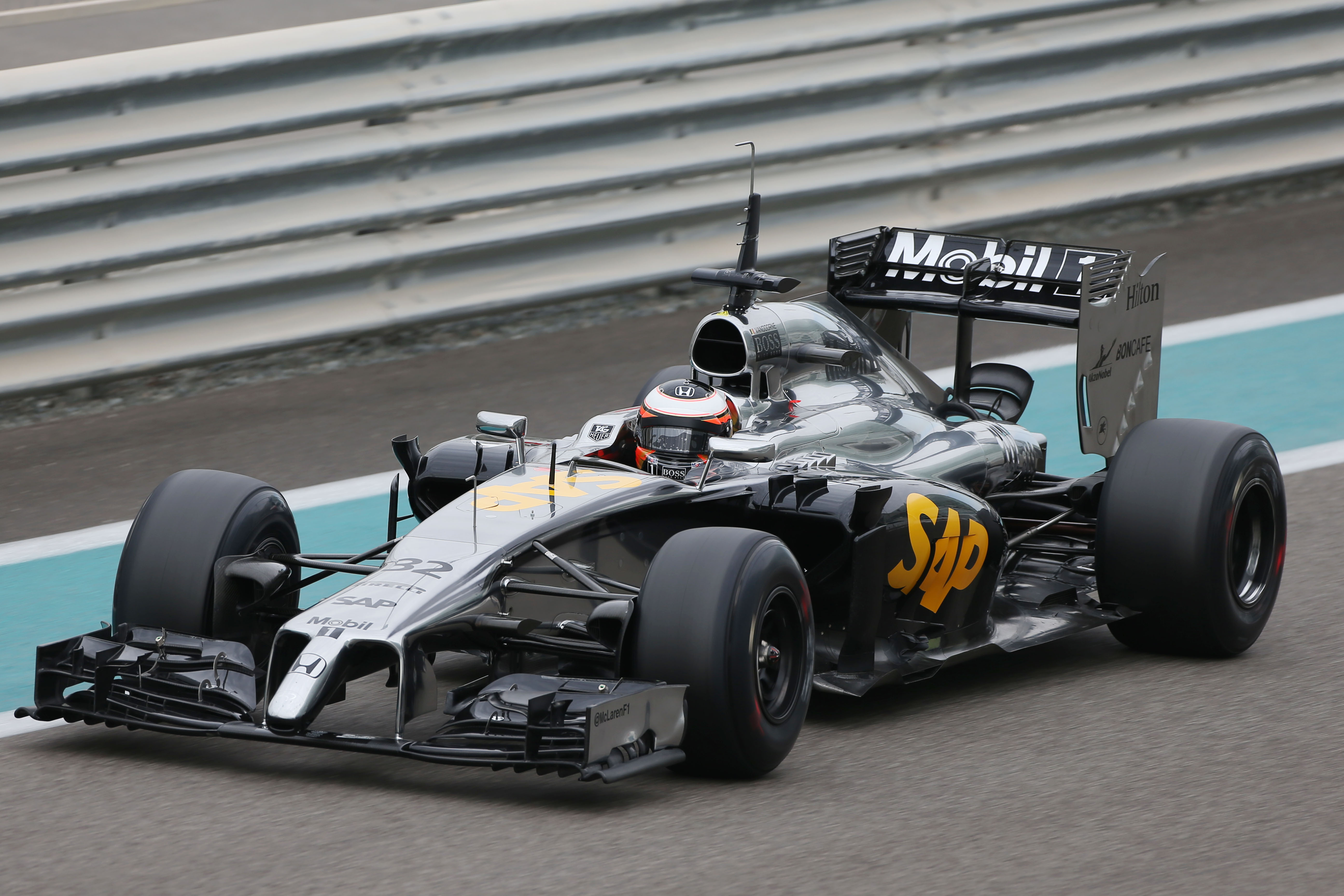 Motor Racing Formula One Testing Abu Dhabi Test Day One Abu Dhabi, Uae