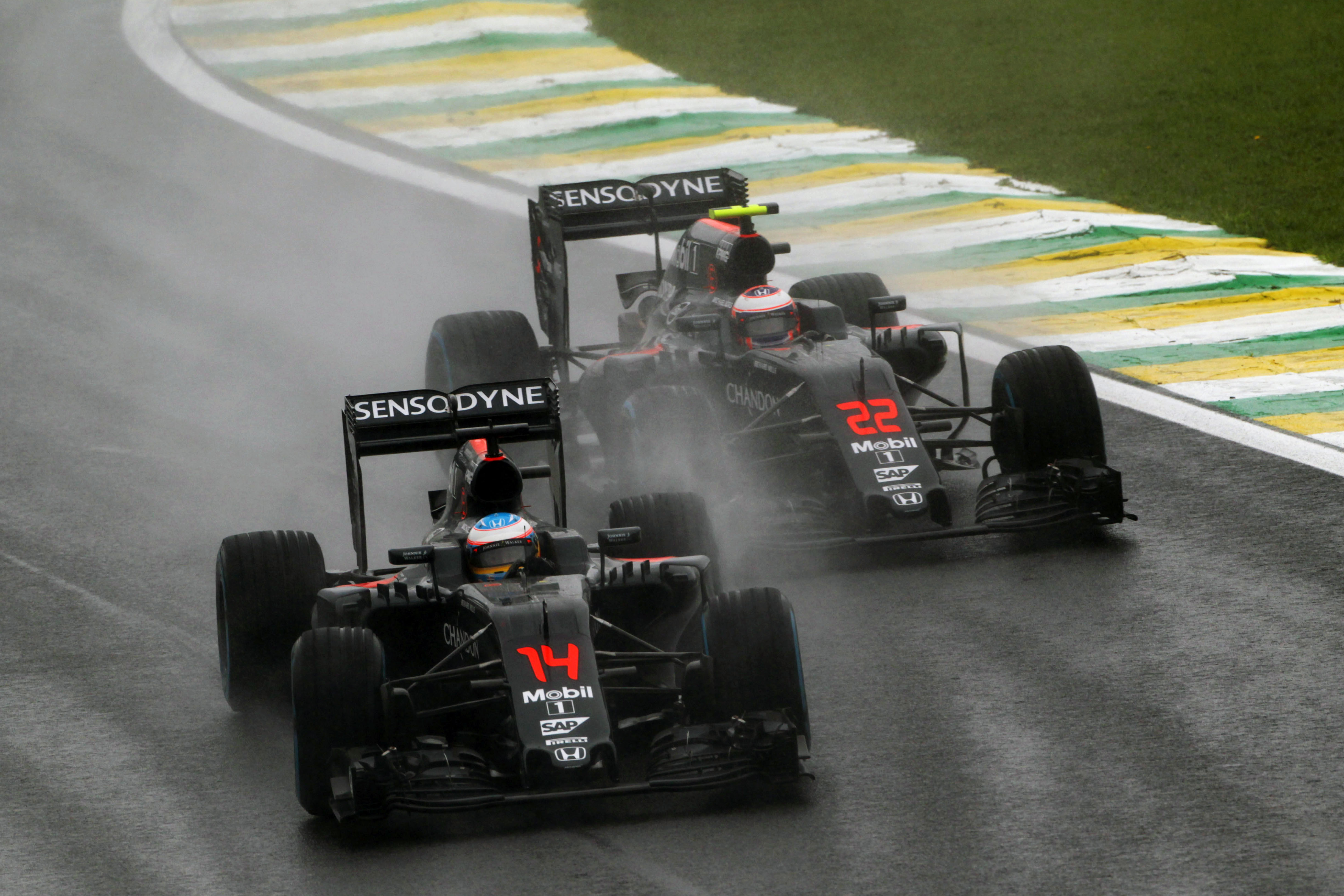 Motor Racing Formula One World Championship Brazilian Grand Prix Race Day Sao Paulo, Brazil