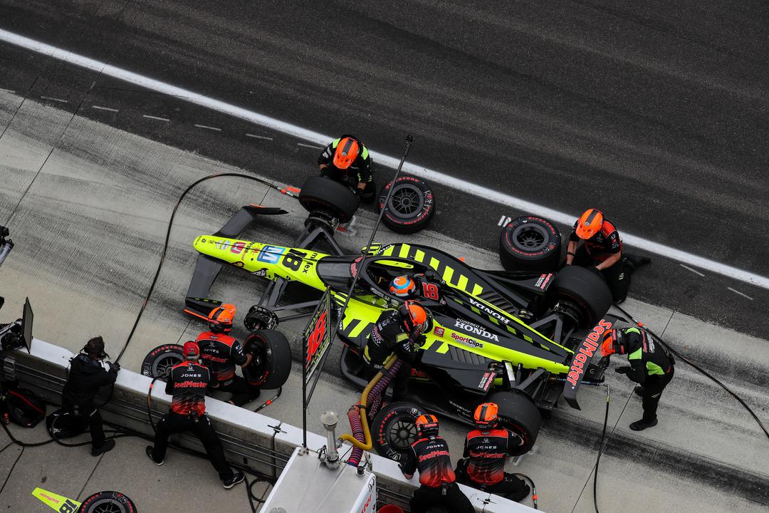 Ed Jones Miller Lite Carb Day Referenceimagewithoutwatermark M42169