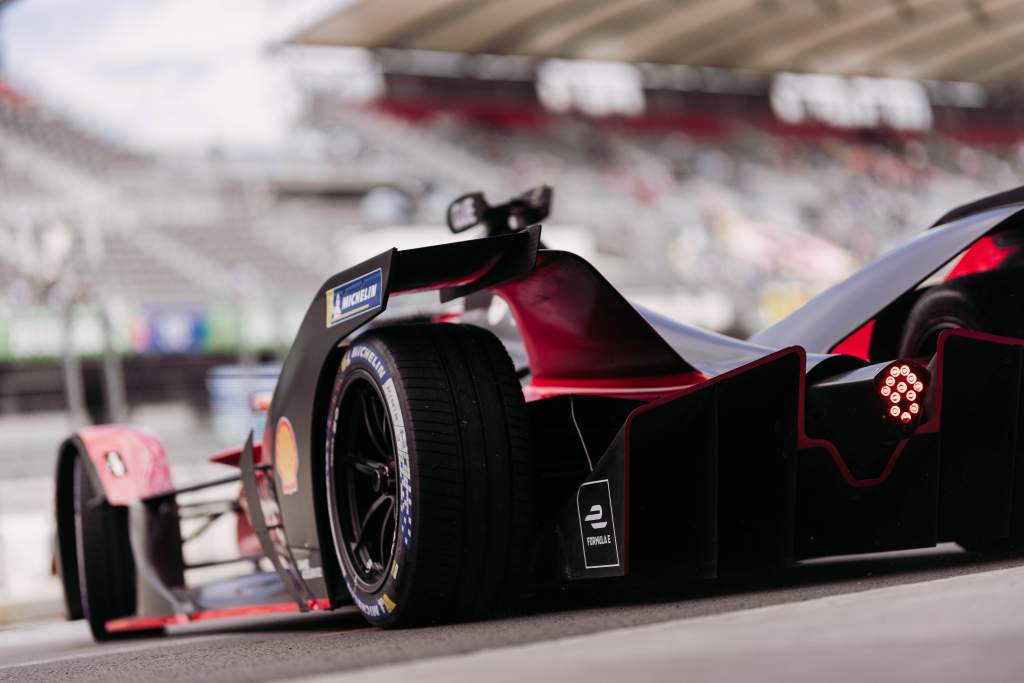 Nissan to supply Formula E Gen3 powertrains to McLaren Racing