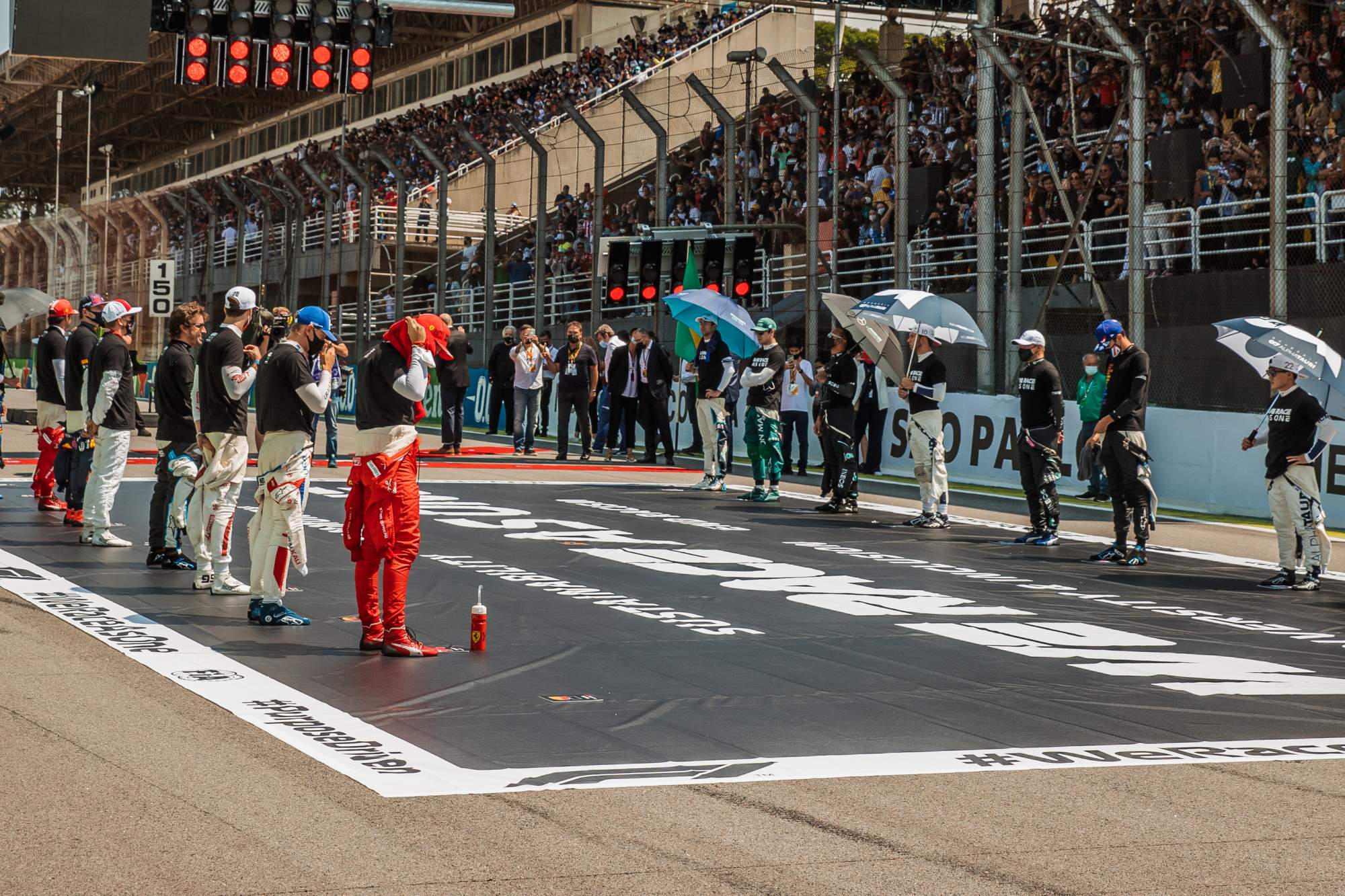 Motor Racing Formula One World Championship Brazilian Grand Prix Race Day Sao Paulo, Brazil