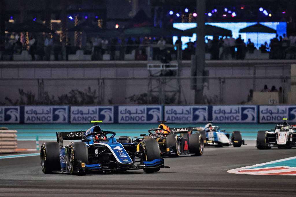 F2 Abu Dhabi