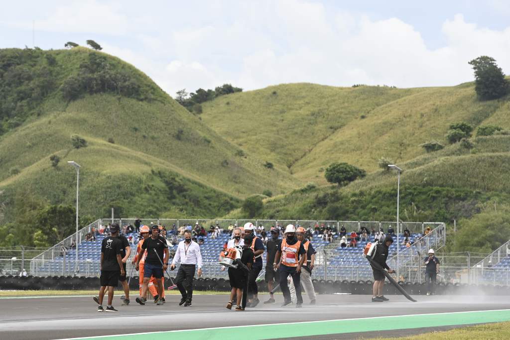 track cleaning after Alex Rins oil spill MotoGP Indonesia