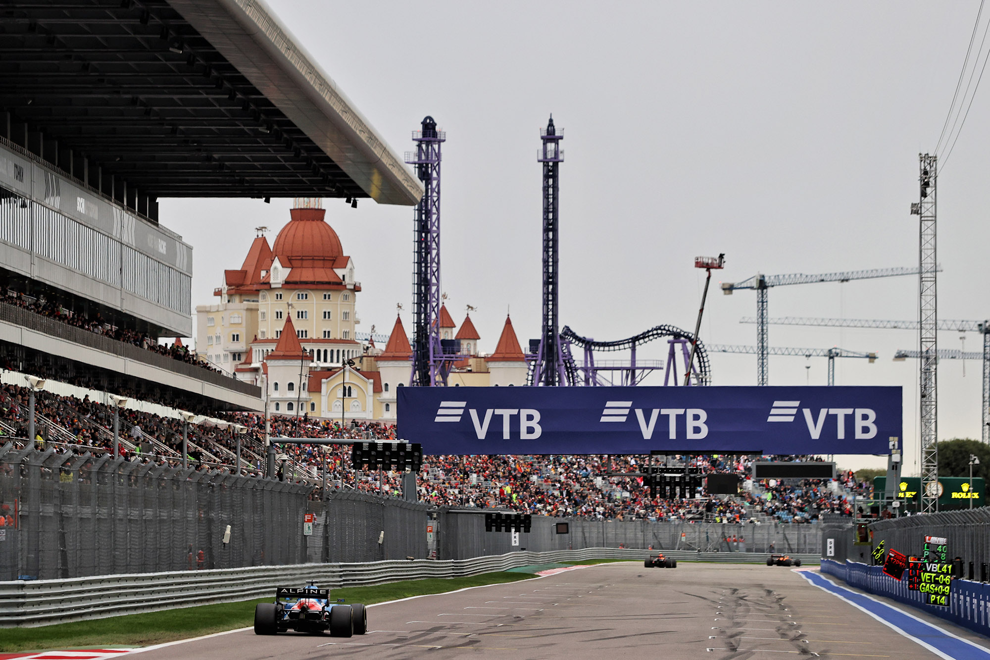 Motor Racing Formula One World Championship Russian Grand Prix Race Day Sochi, Russia