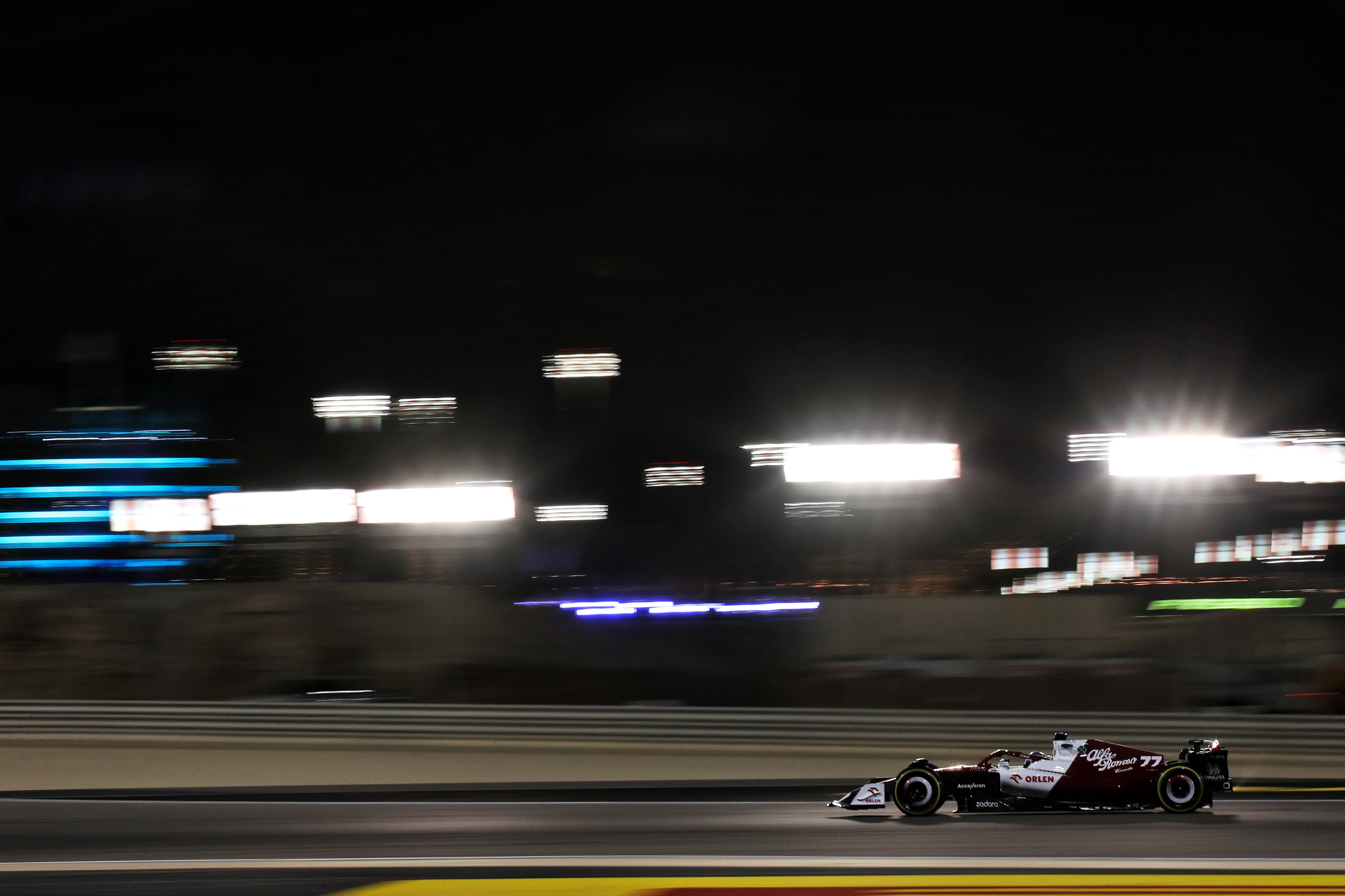 Motor Racing Formula One World Championship Bahrain Grand Prix Race Day Sakhir, Bahrain