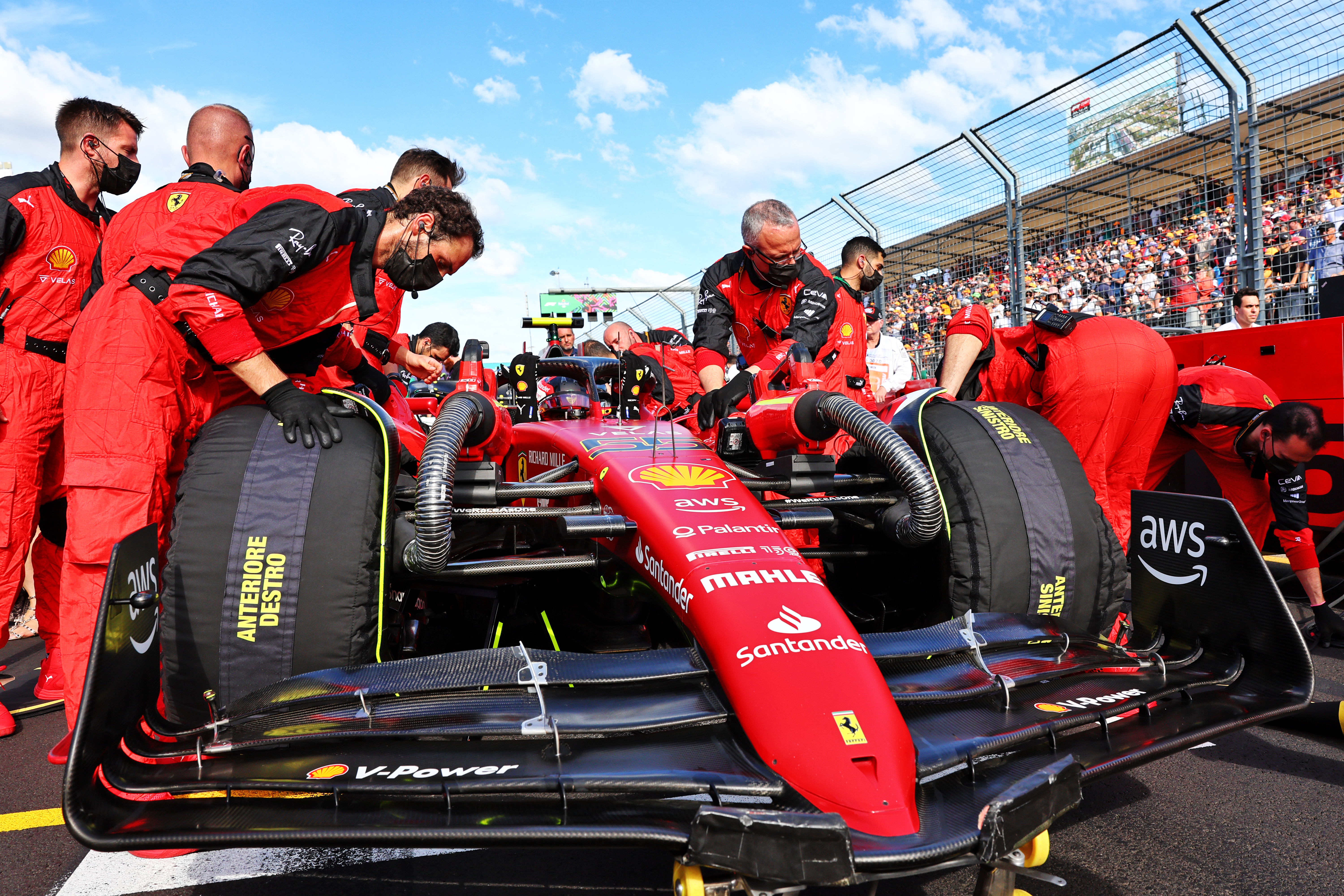 Motor Racing Formula One World Championship Australian Grand Prix Race Day Melbourne, Australia