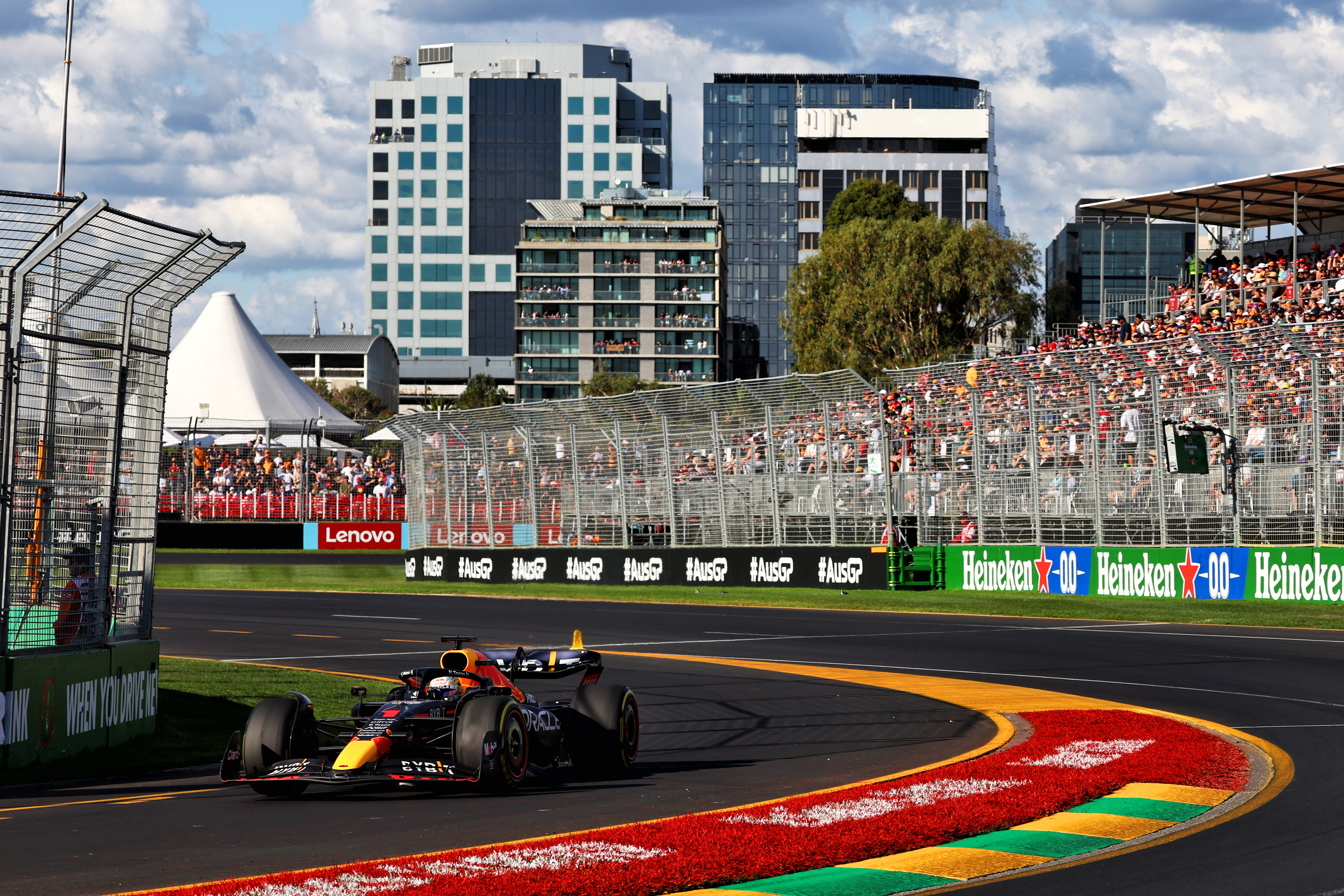 Motor Racing Formula One World Championship Australian Grand Prix Race Day Melbourne, Australia