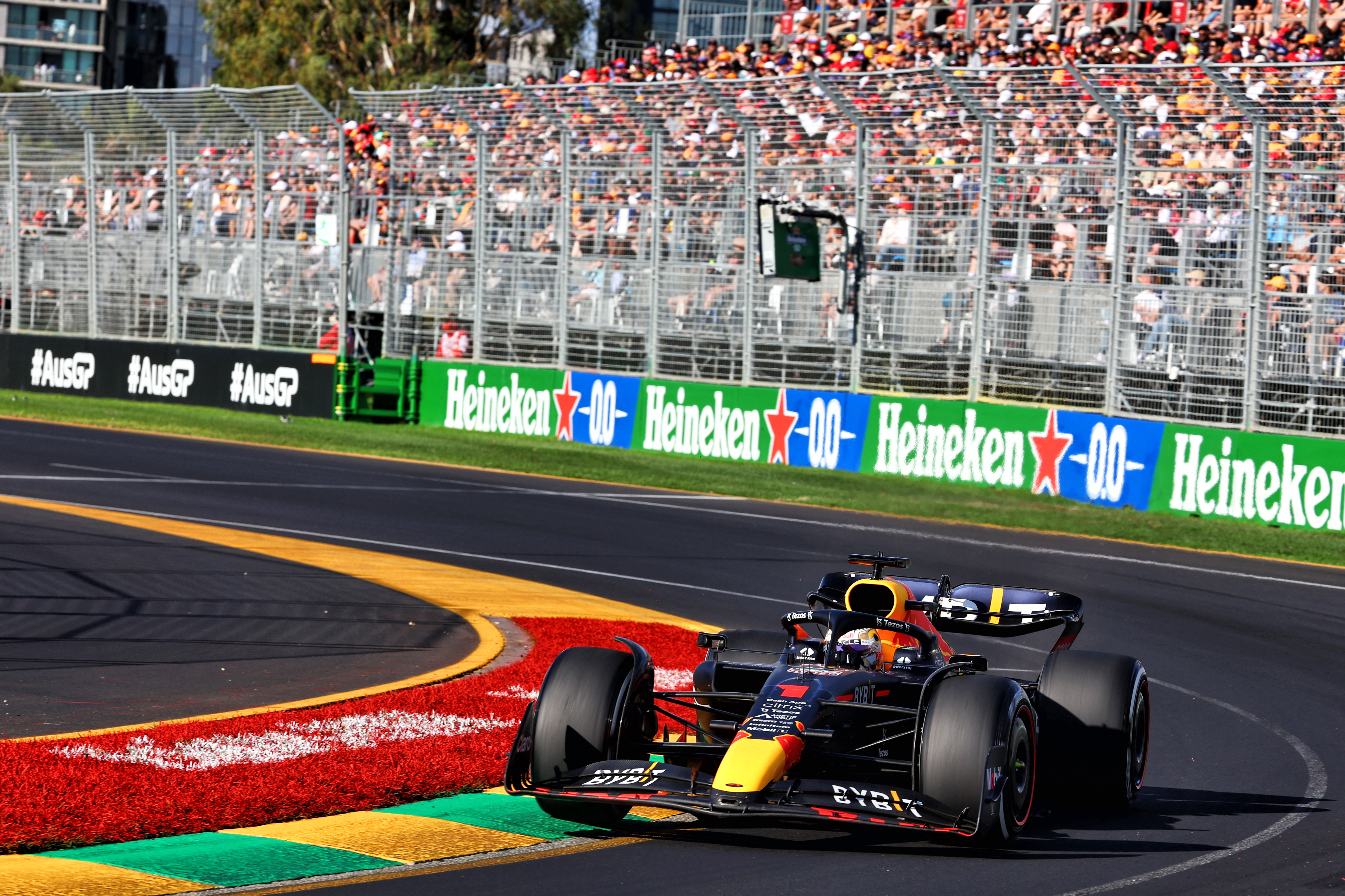 Motor Racing Formula One World Championship Australian Grand Prix Race Day Melbourne, Australia