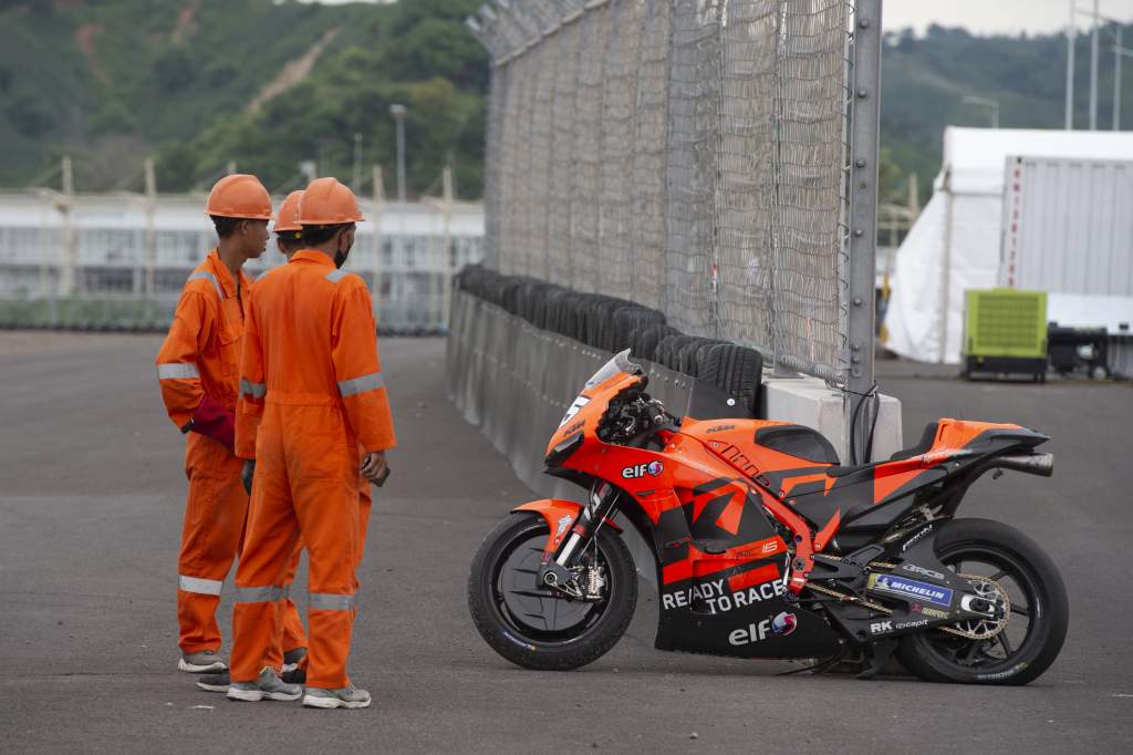 Tech3 KTM crashed MotoGP bike Raul Fernandez