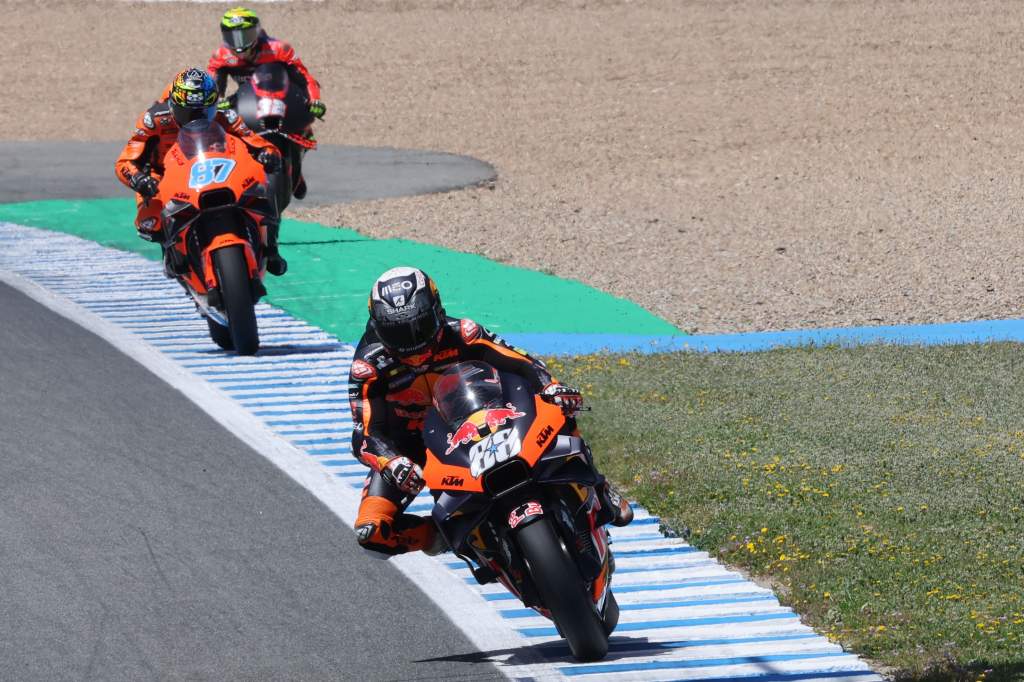 Os canais da KTM começam a parecer-se com sua norma de MotoGP de 2022
