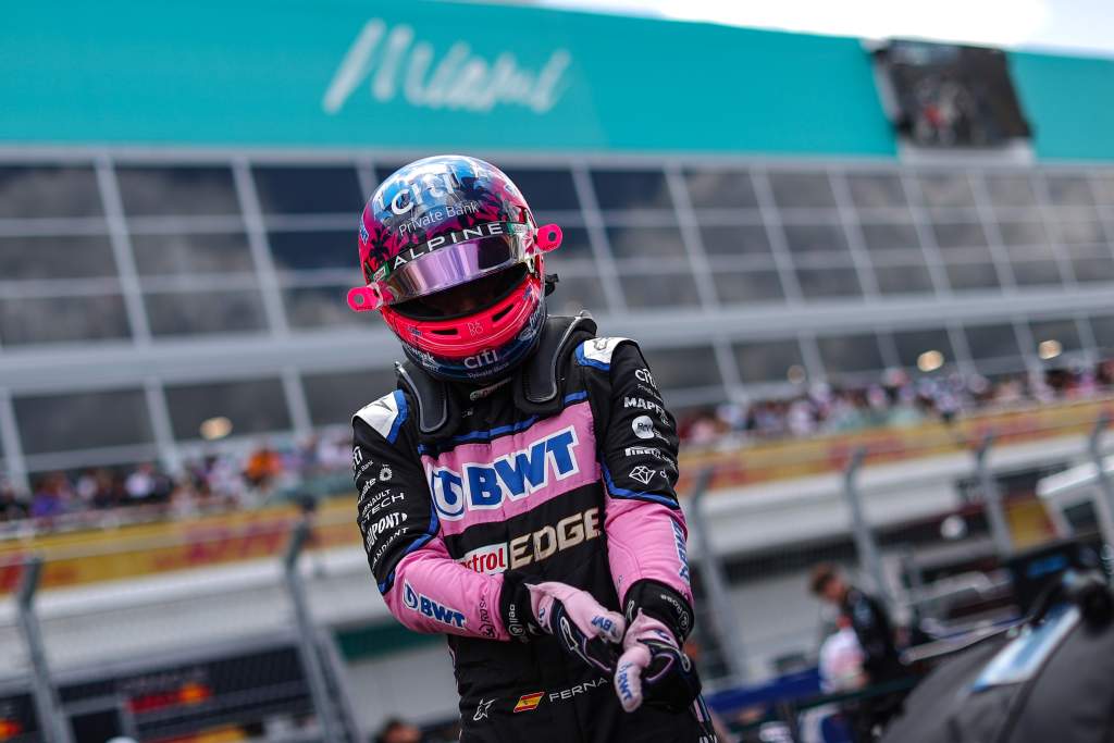 A raça de Alonso refletiu o melhor e o pior de seu retorno à F1