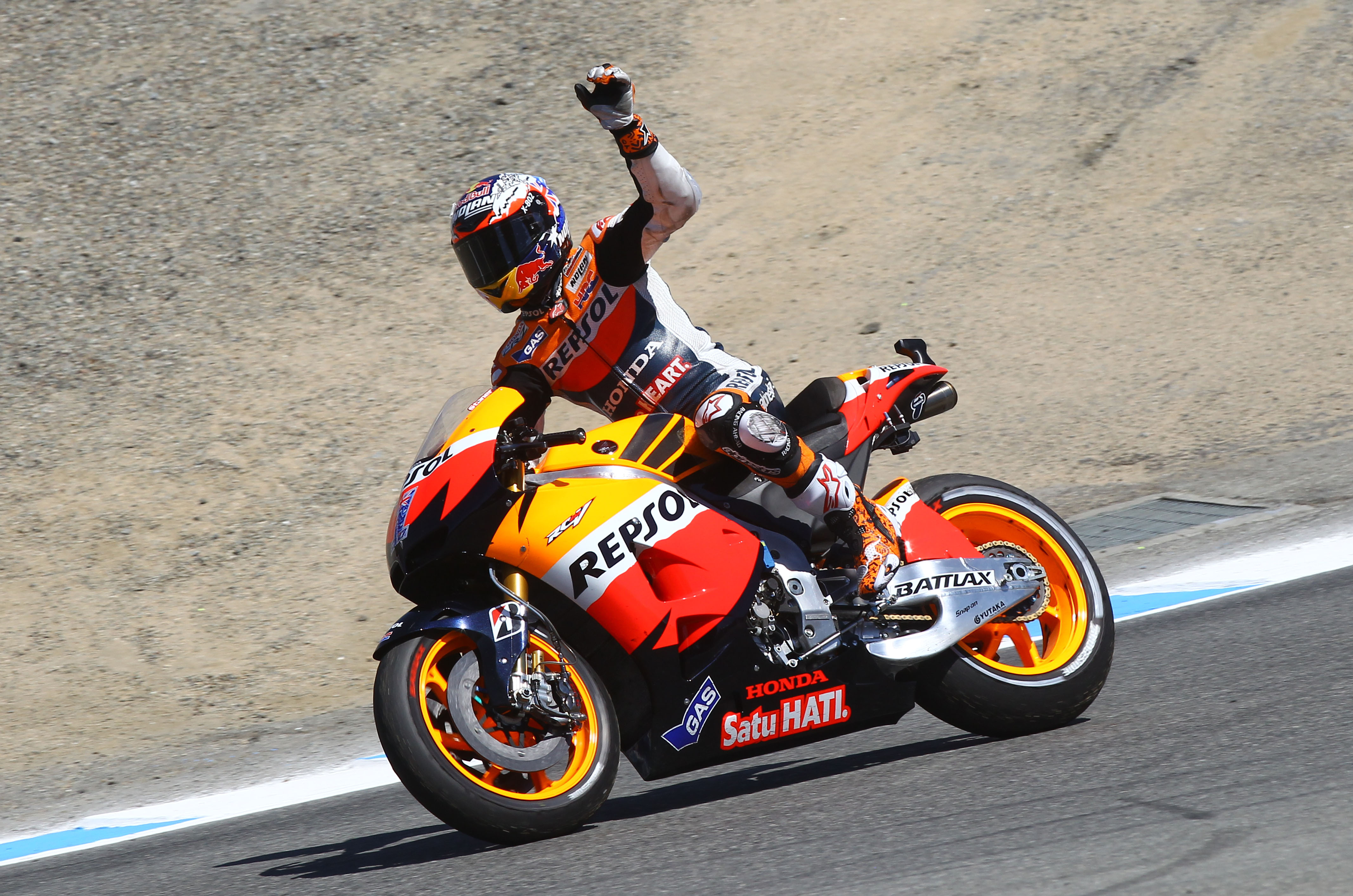 Marc Marquez gaining nothing by complaining about Honda's MotoGP bike