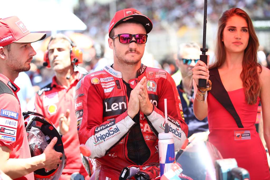 Miller muda para a KTM no acordo de MotoGP de dois anos a partir de 2023