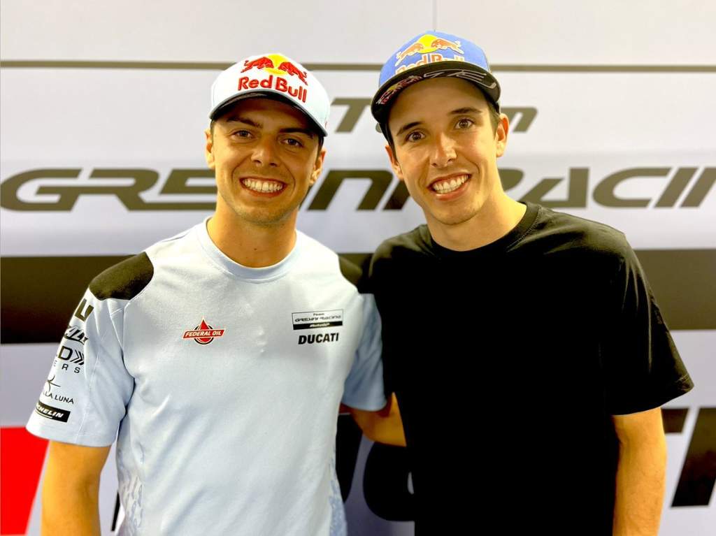 Márquez sela Gresini Ducati move + MotoGP bobo temporada mais recente