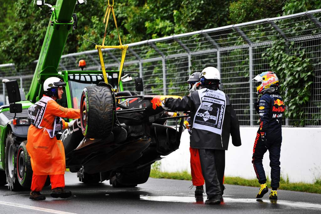 Sergio Perez Red Bull crash F1 Canadian GP