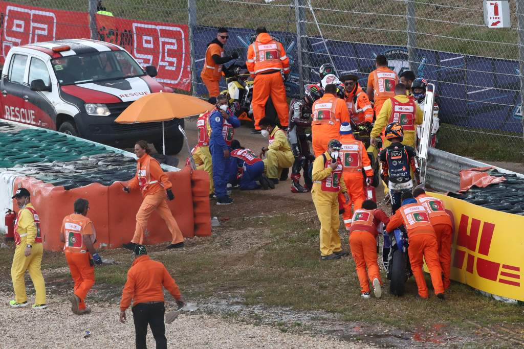 A bandeira do MotoGP deve realmente começar a usar