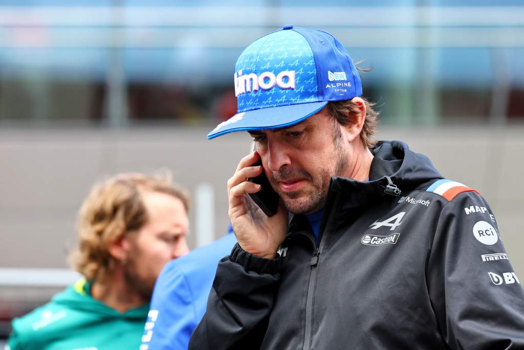 O que está realmente acontecendo com as negociações do contrato F1 da Alonso