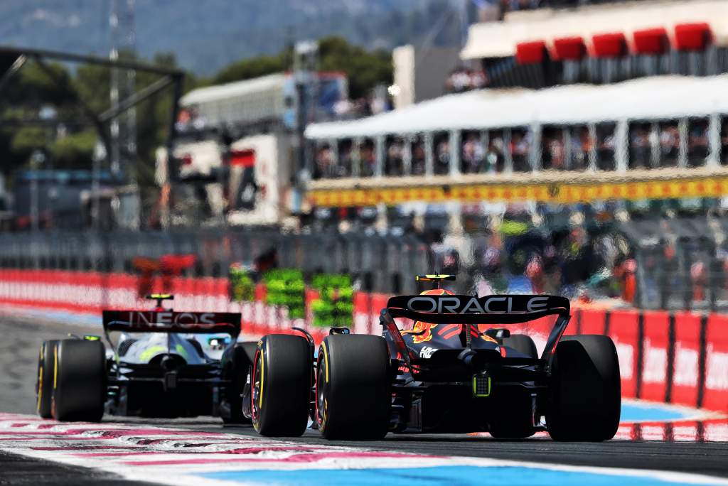 Como uma falha do sistema VSC F1 tirou Perez de um pódio
