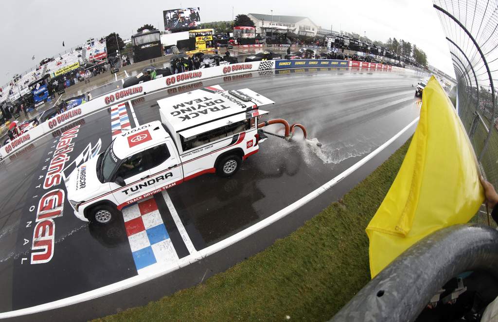 Nascar Cup Series Go Bowling At The Glen