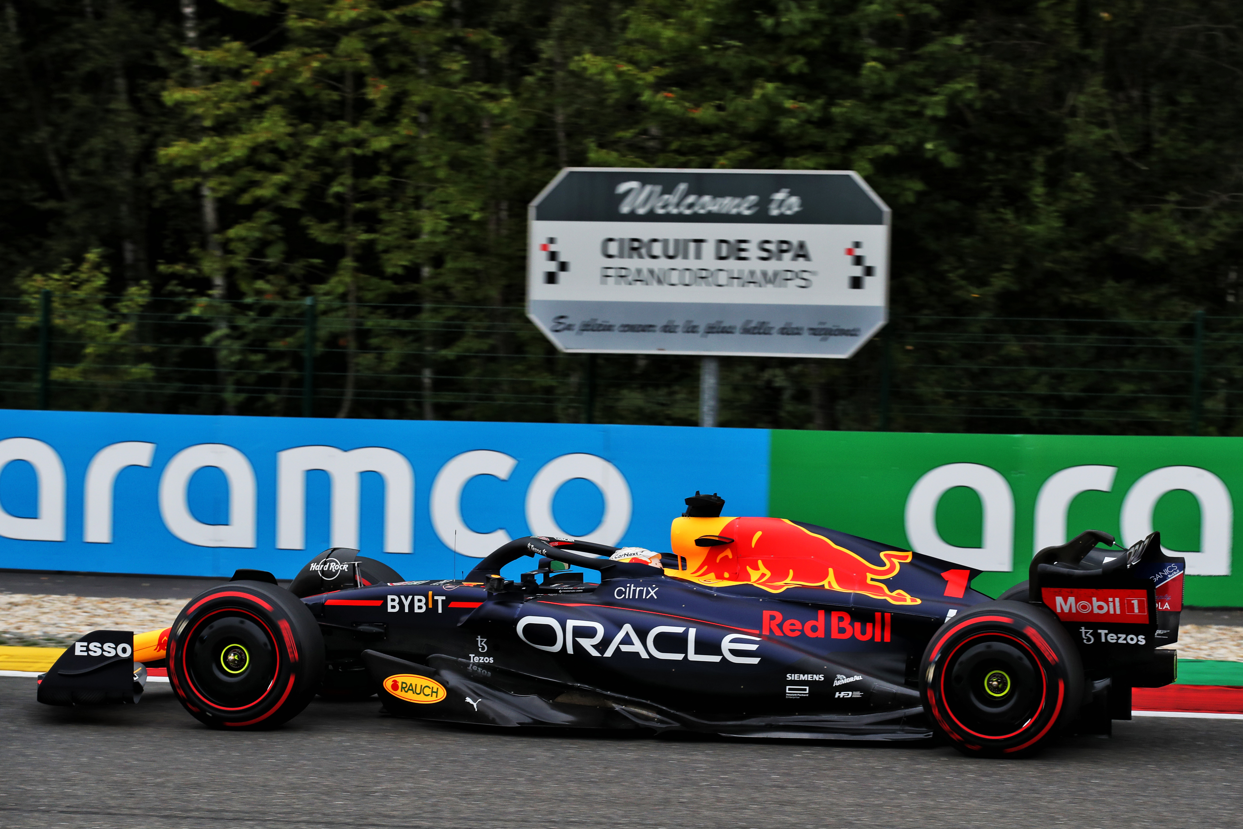 Motor Racing Formula One World Championship Belgian Grand Prix Qualifying Day Spa Francorchamps, Belgium