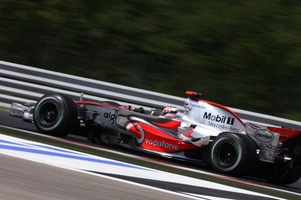 O movimento Aston Martin da Alonso cria uma reunião McLaren 2007