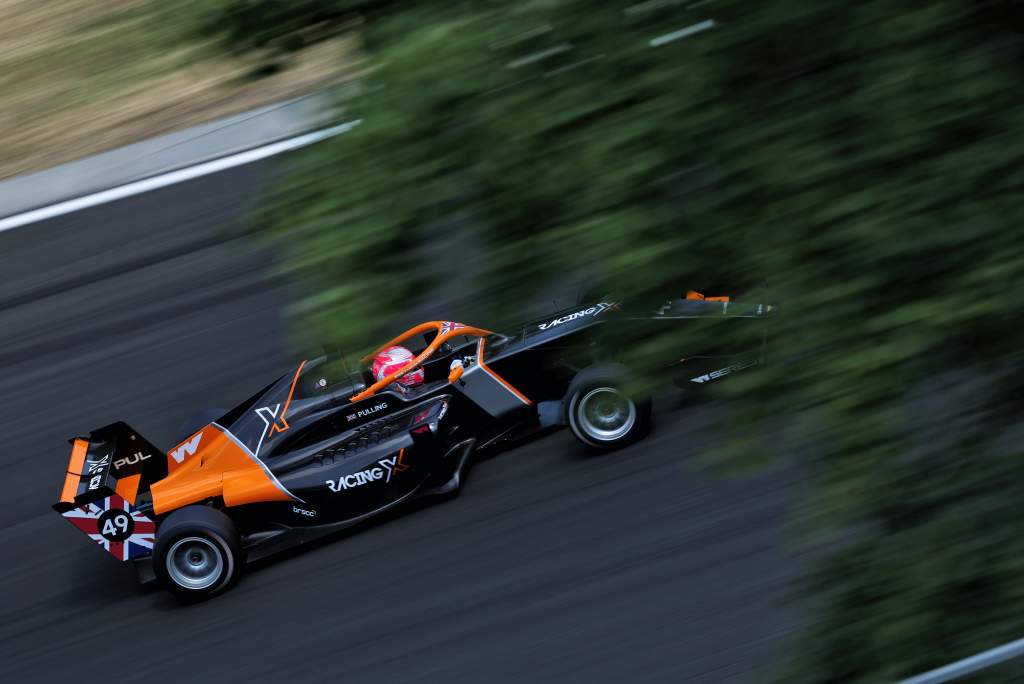 Alpine F1 júnior entre os testes FIA F3 só de mulheres