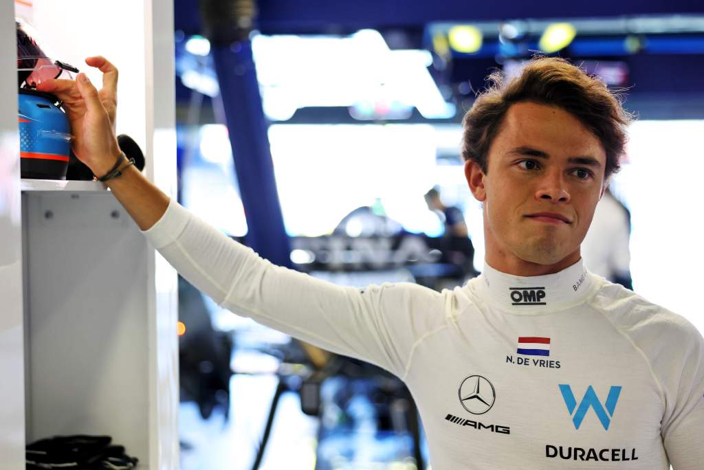 De Vries se encontrou com Marko, AlphaTauri agora entre as opções 2023