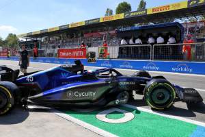 De Vries learned of Williams F1 call up during coffee break