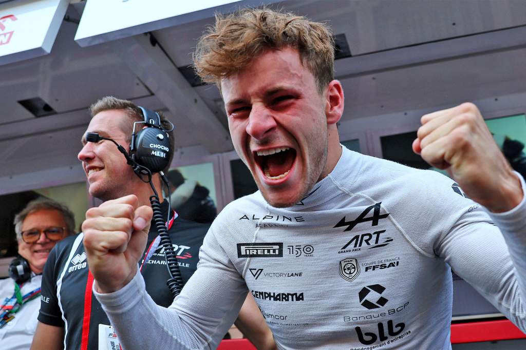 Alpine junior Martins takes FIA F3 title in bizarre finale