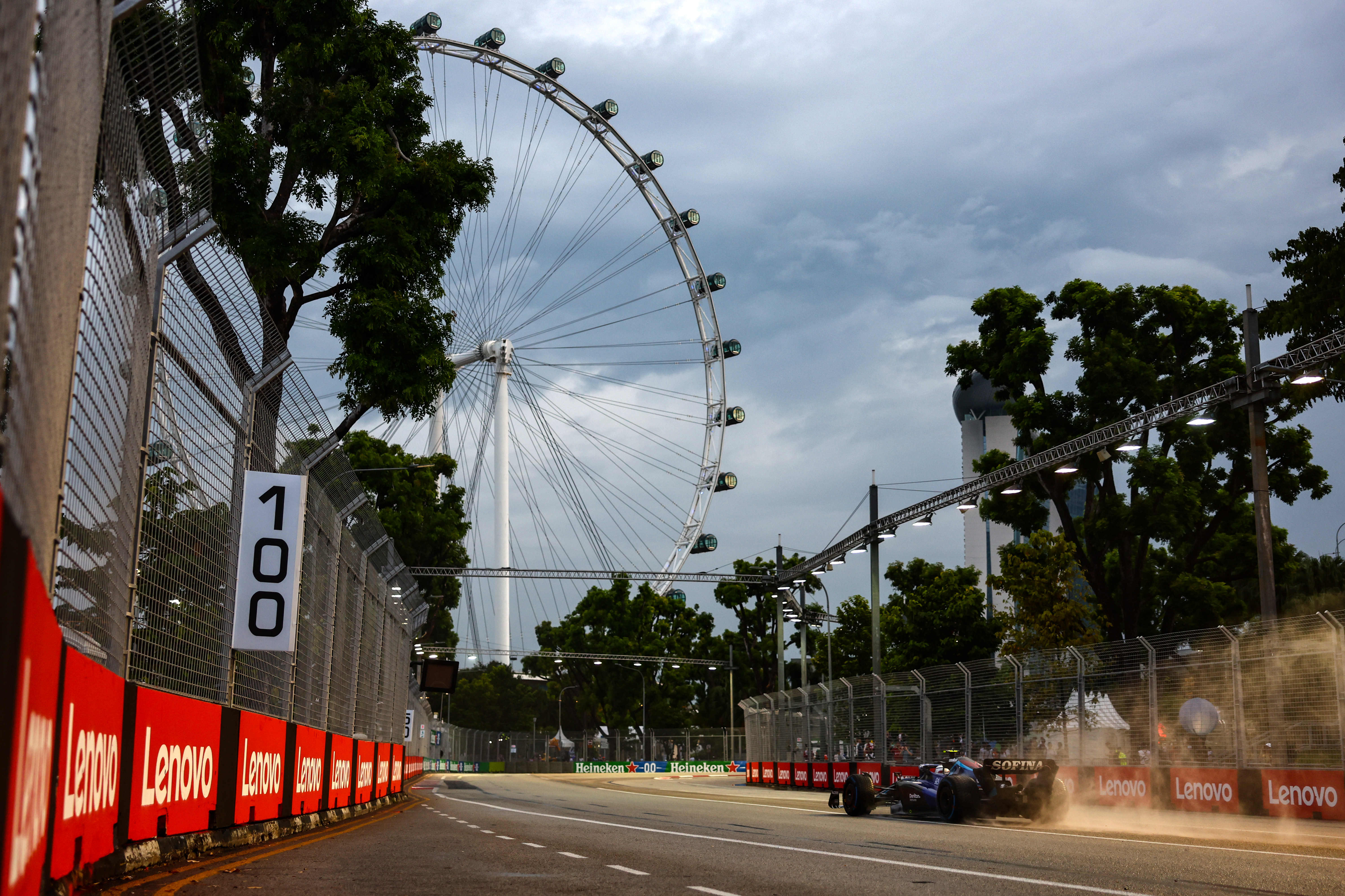 Motor Racing Formula One World Championship Singapore Grand Prix Qualifying Day Singapore, Singapore