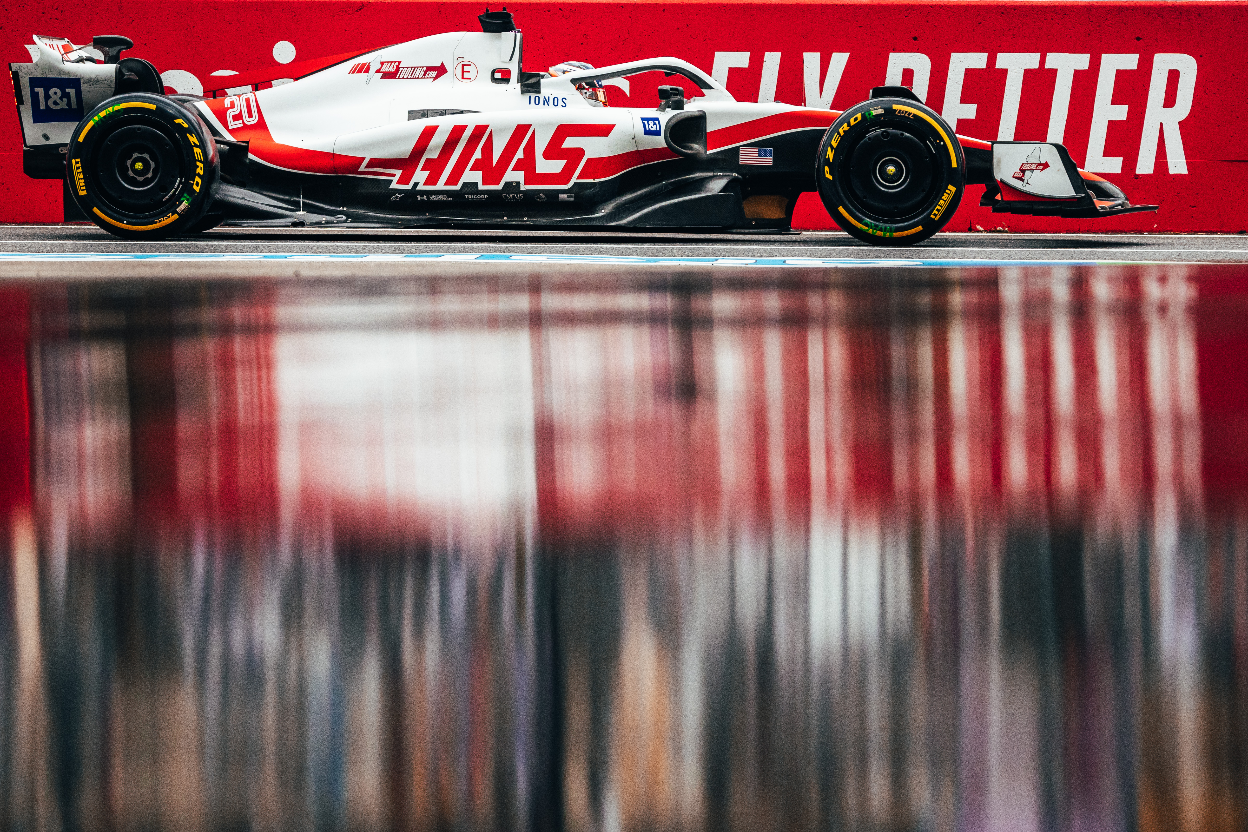 Motor Racing Formula One World Championship Japanese Grand Prix Qualifying Day Suzuka, Japan