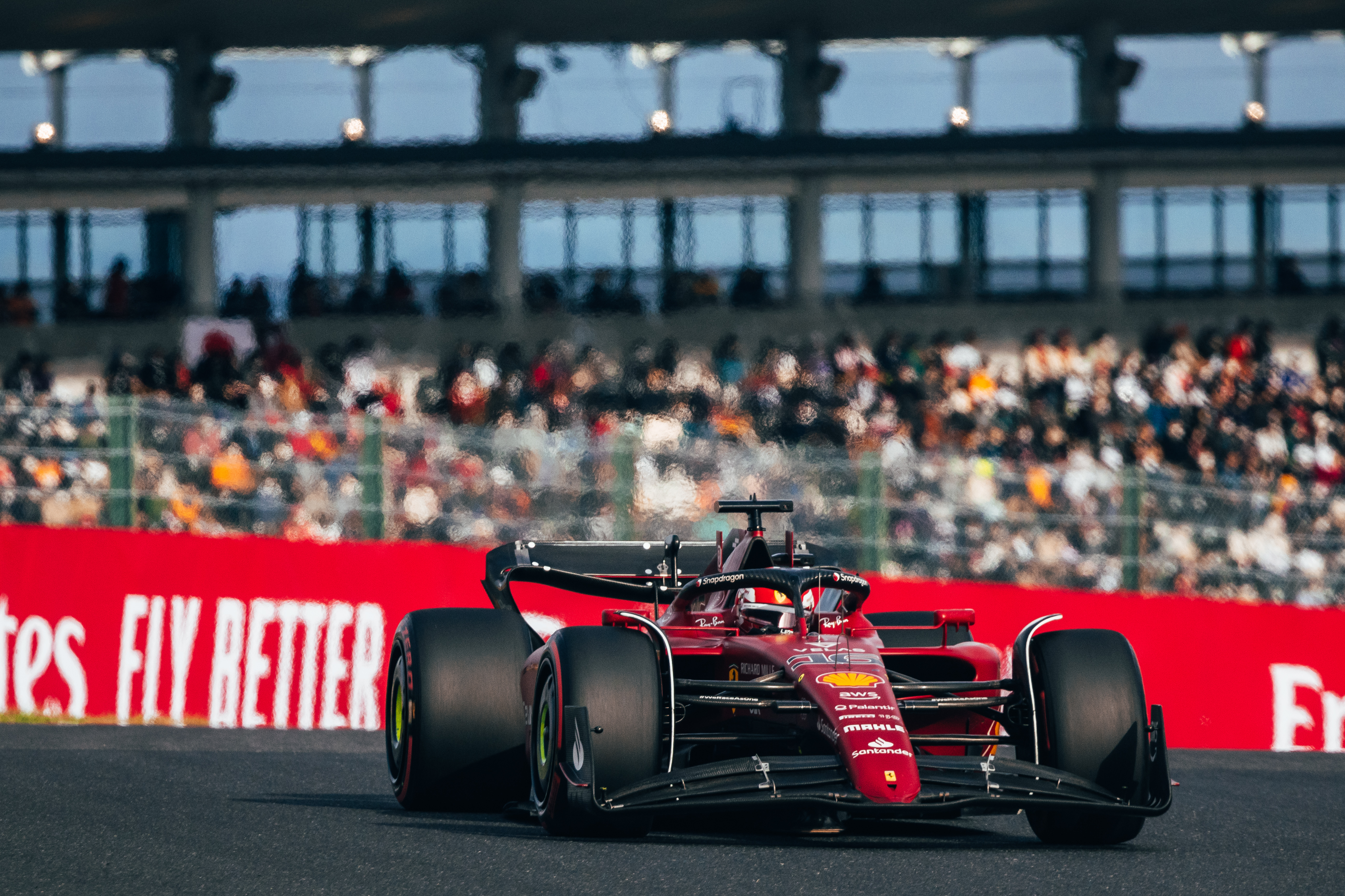 Motor Racing Formula One World Championship Japanese Grand Prix Qualifying Day Suzuka, Japan