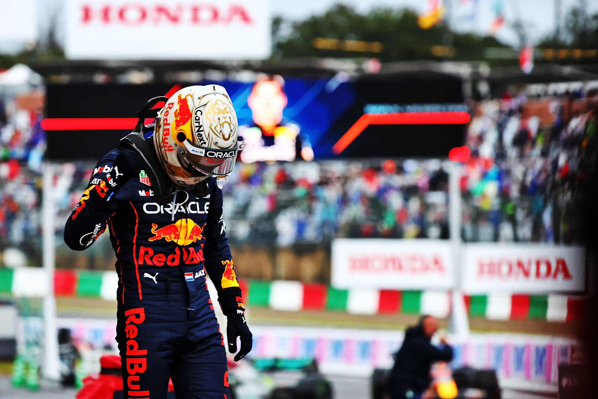 Motor Racing Formula One World Championship Japanese Grand Prix Race Day Suzuka, Japan