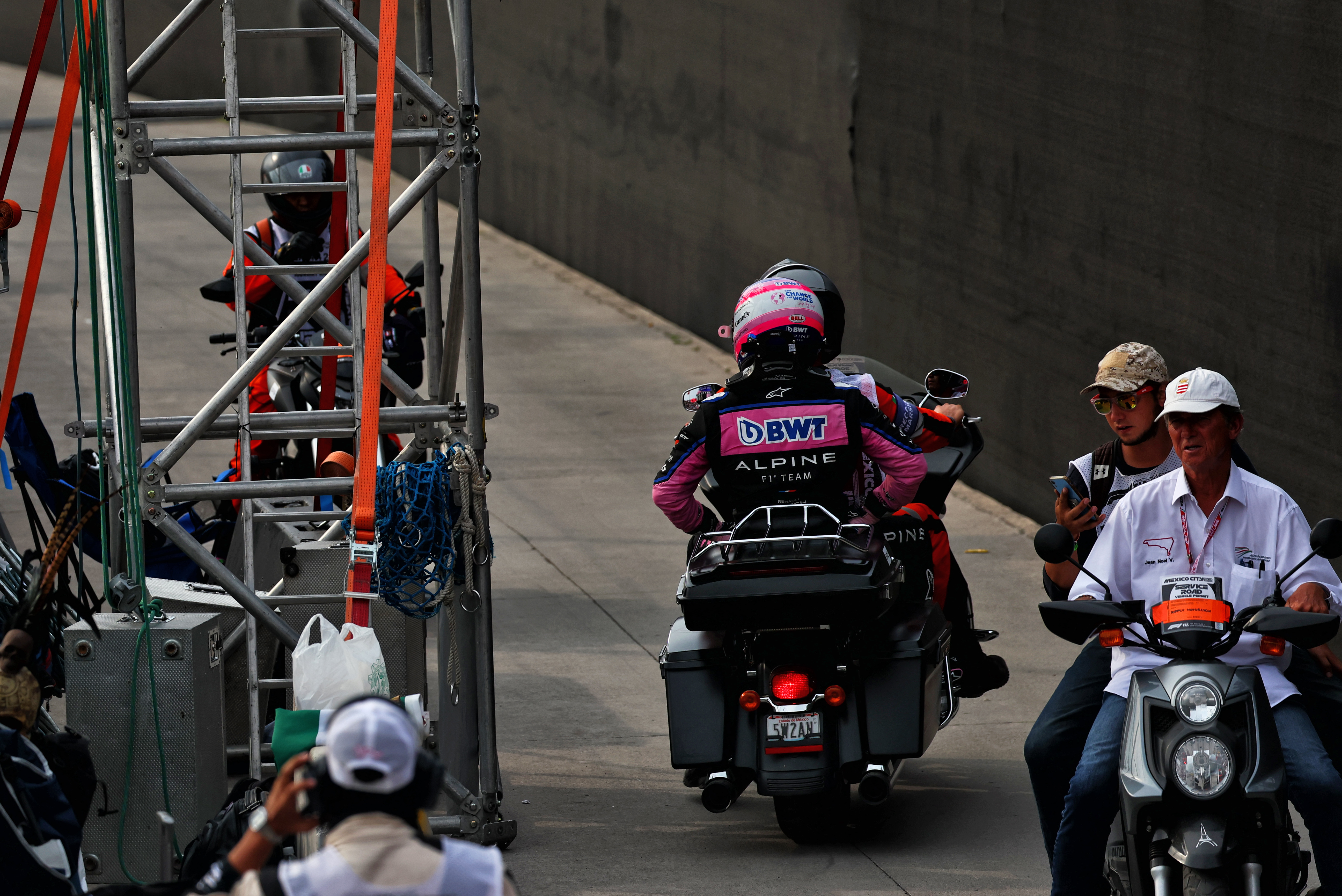 Fernando Alonso Alpine Mexican GP F1