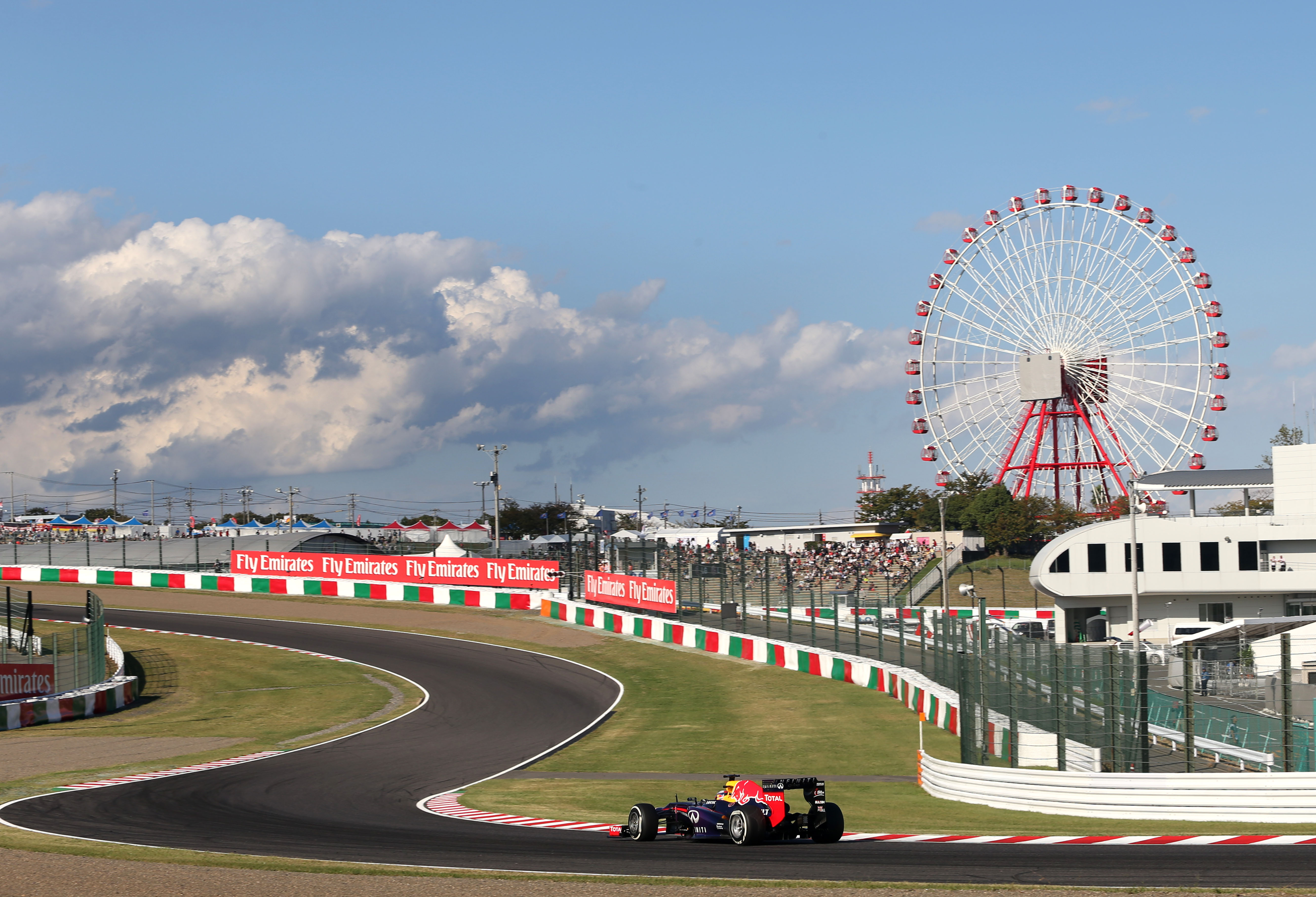 Sebastian Vettel Red Bull F1 Japanese GP Suzuka