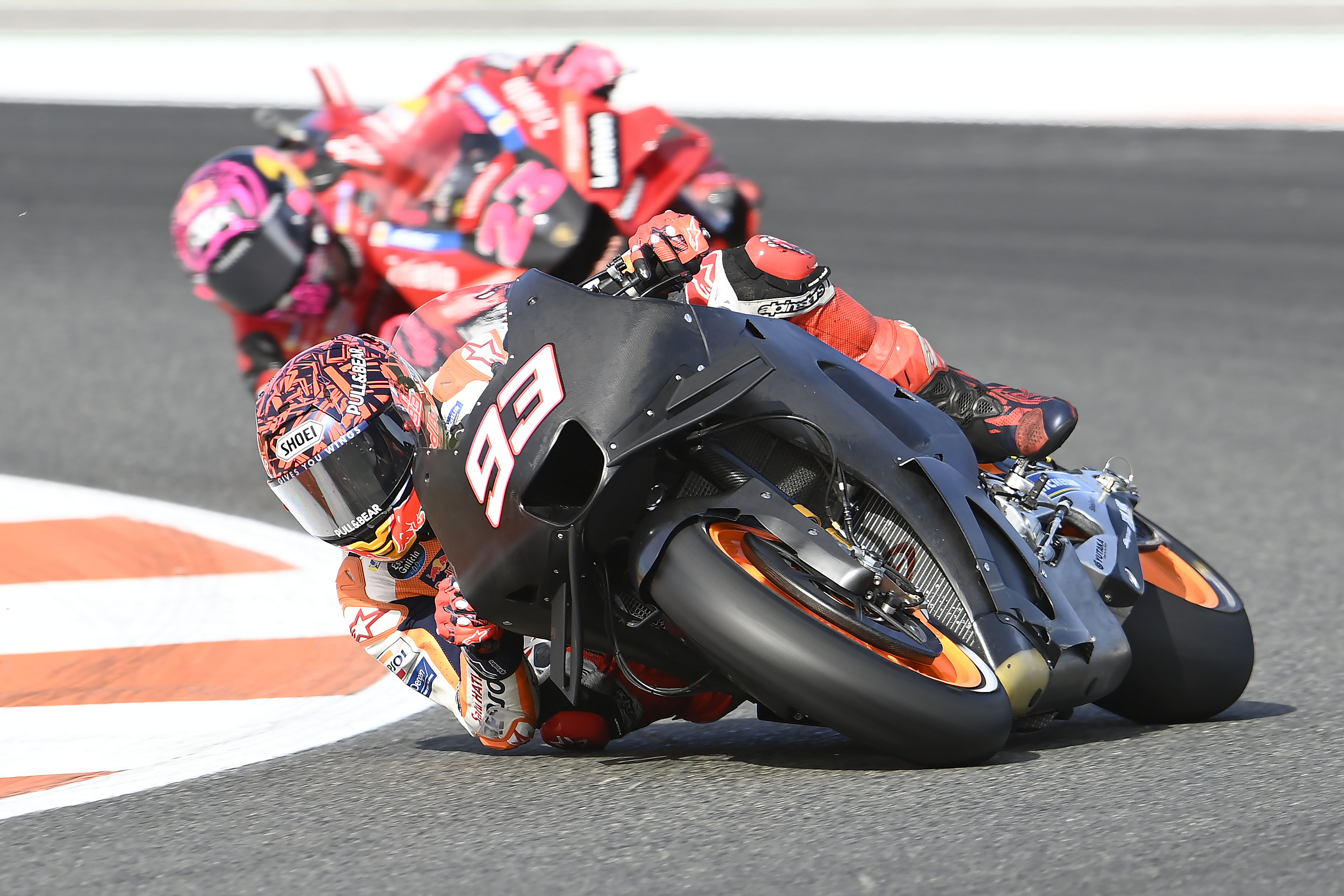 Video: Marc Márquez in action at the Portimão tests - Motorcycle Sports