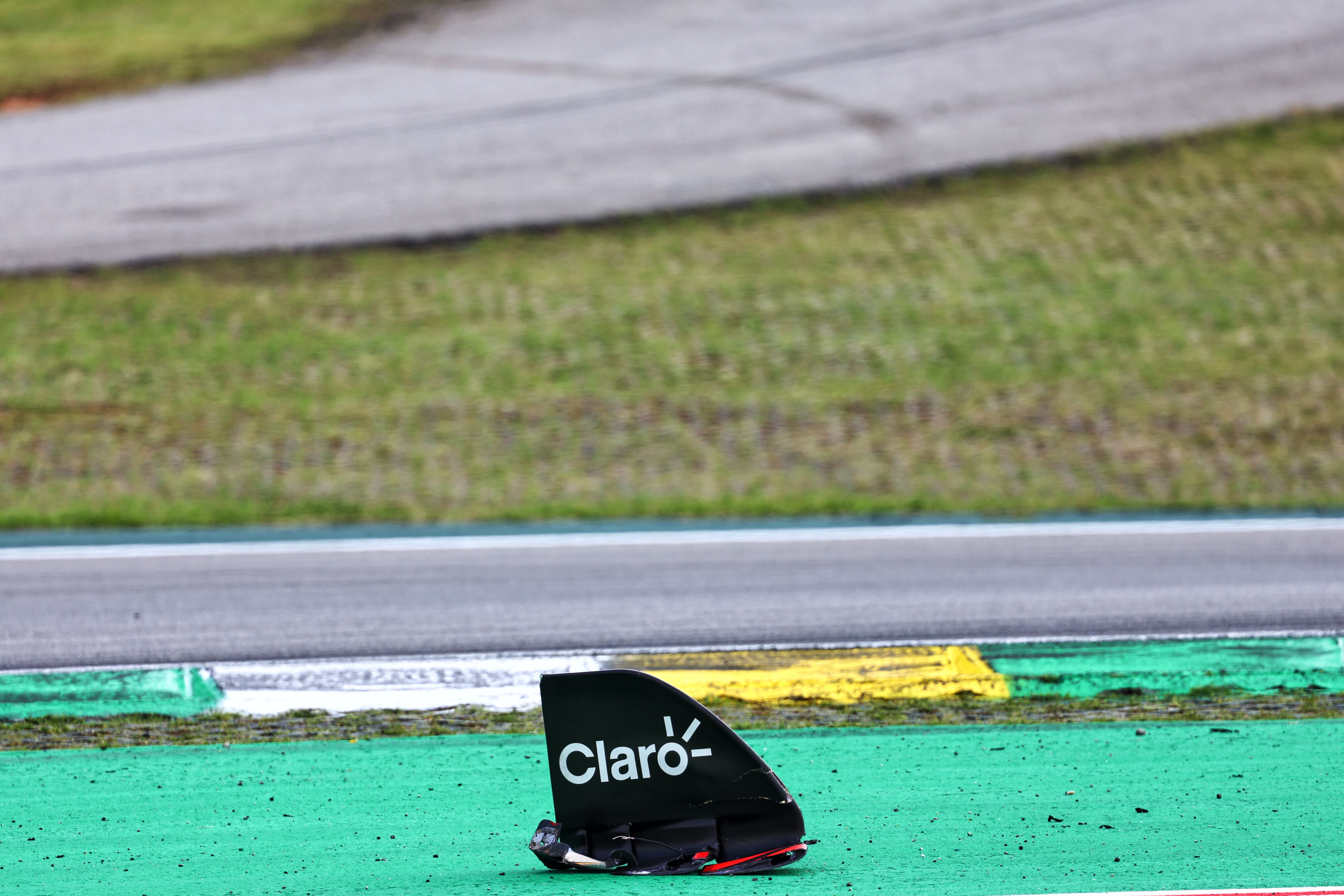 Max Verstappen front wing debris F1 Red Bull