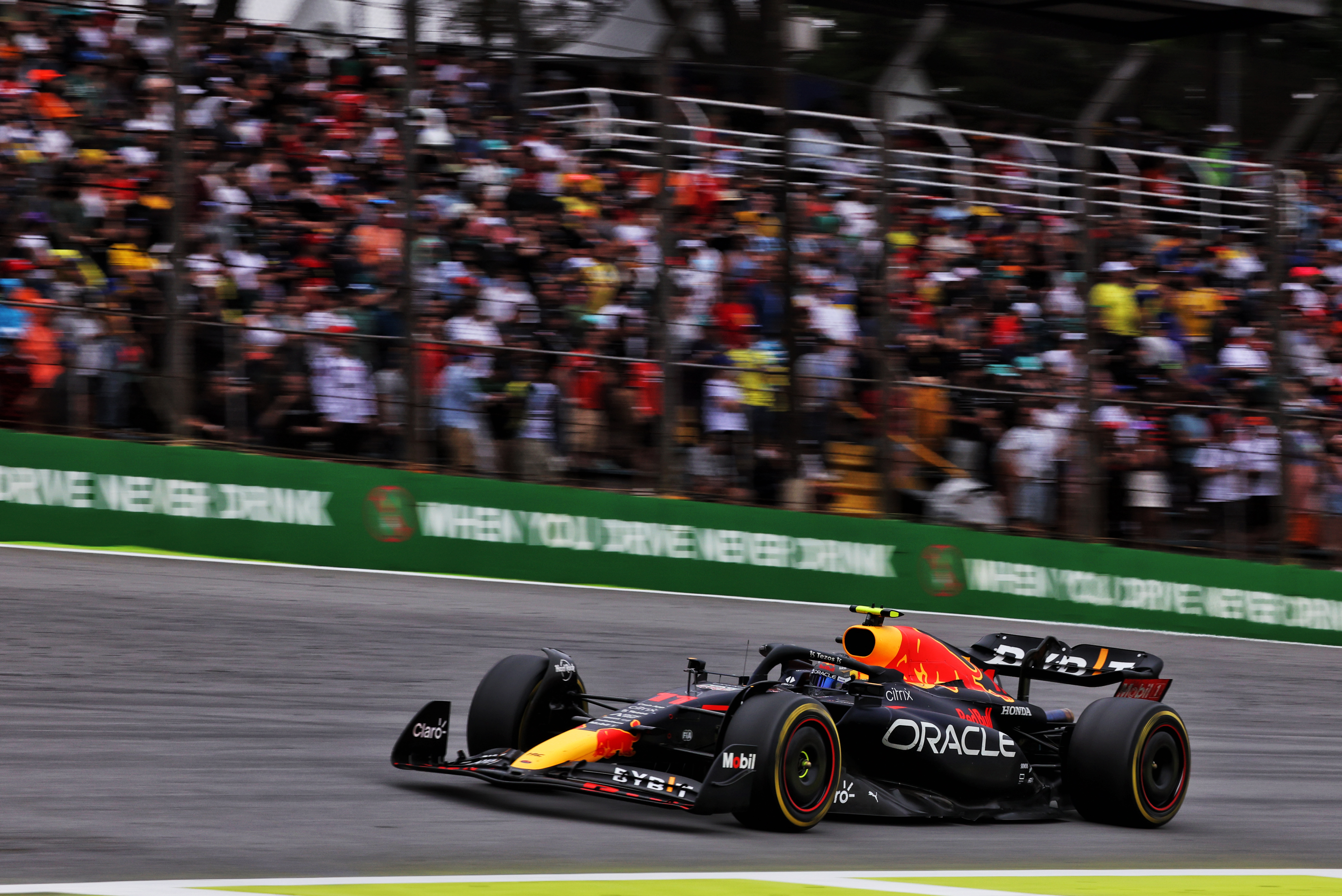 Motor Racing Formula One World Championship Brazilian Grand Prix Race Day Sao Paulo, Brazil