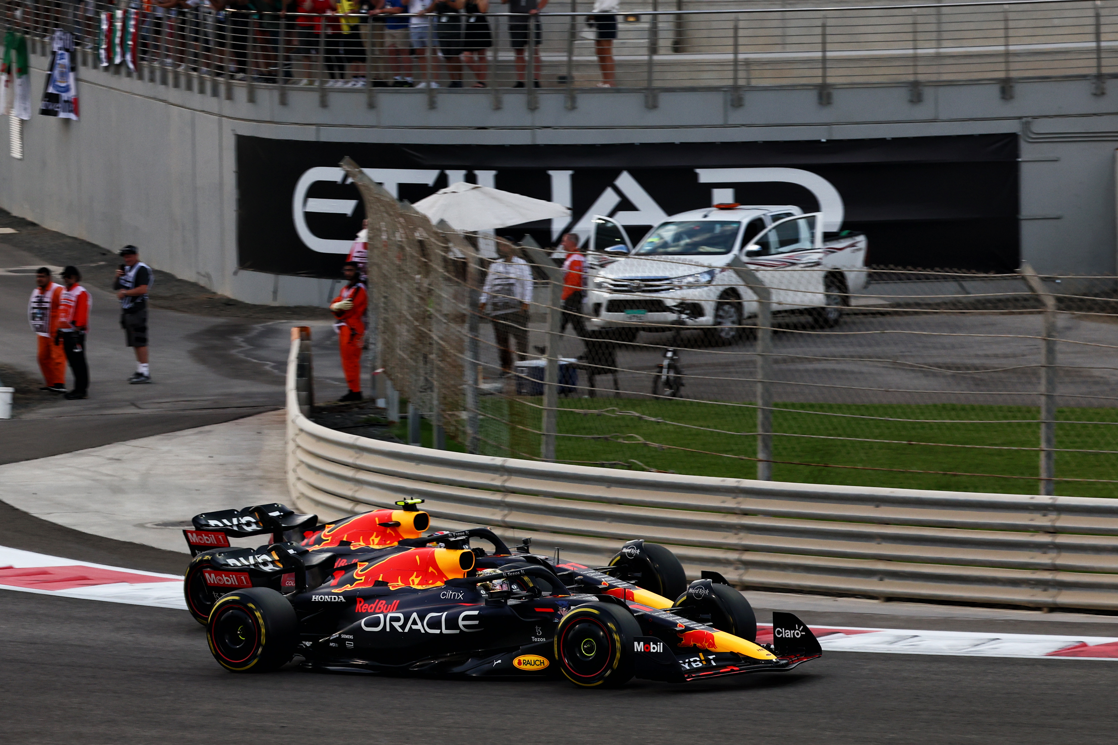 Motor Racing Formula One World Championship Abu Dhabi Grand Prix Race Day Abu Dhabi, Uae