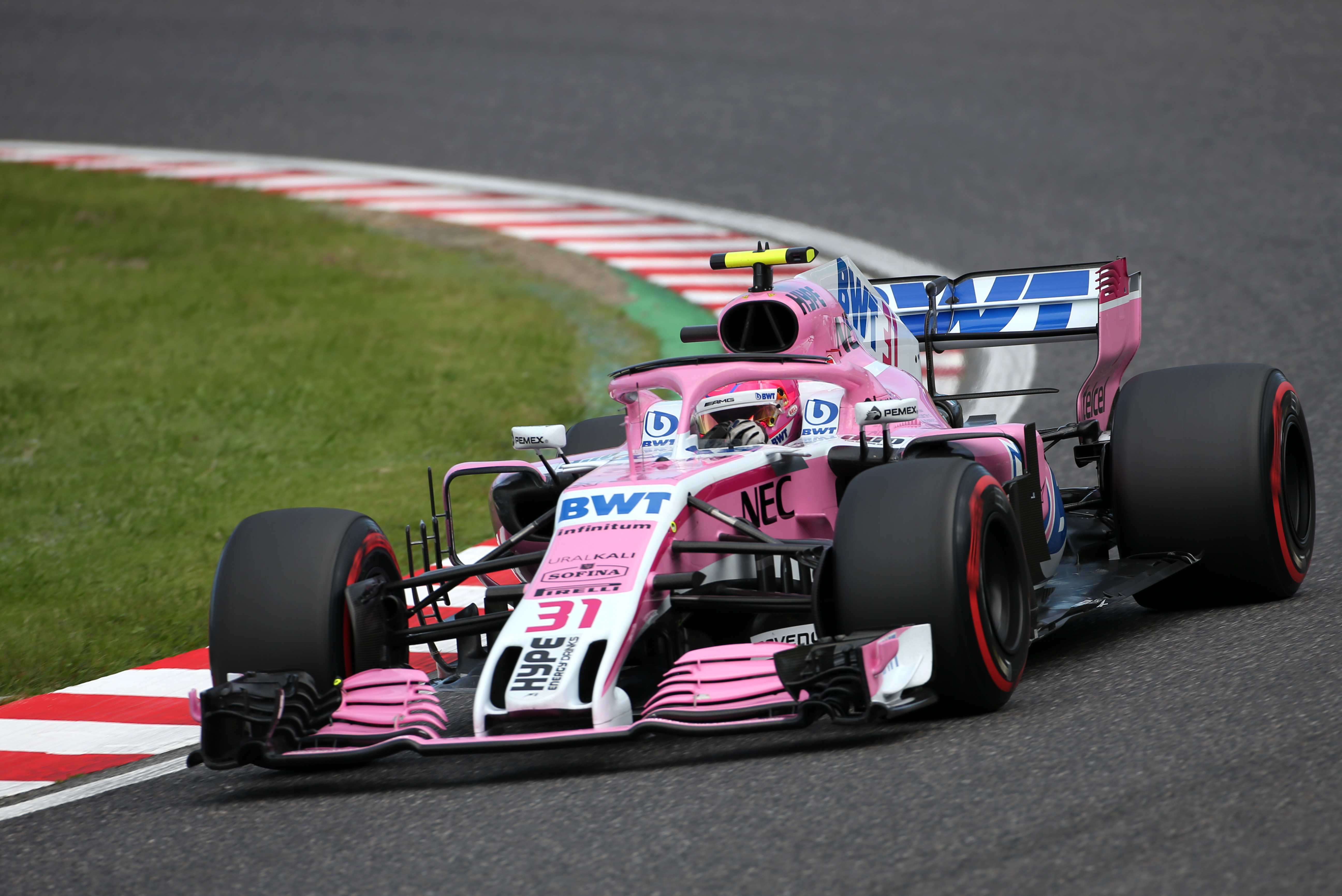 Motor Racing Formula One World Championship Japanese Grand Prix Qualifying Day Suzuka, Japan