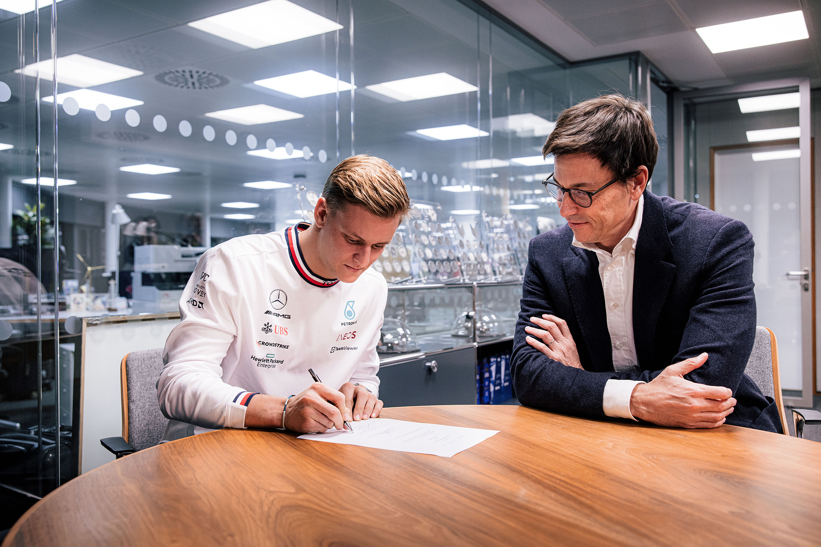 Mick Schumacher Toto Wolff Mercedes F1