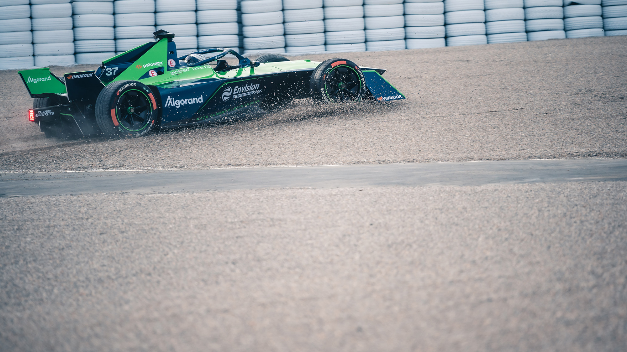 Frijns tops Formula E simulation race in Valencia test