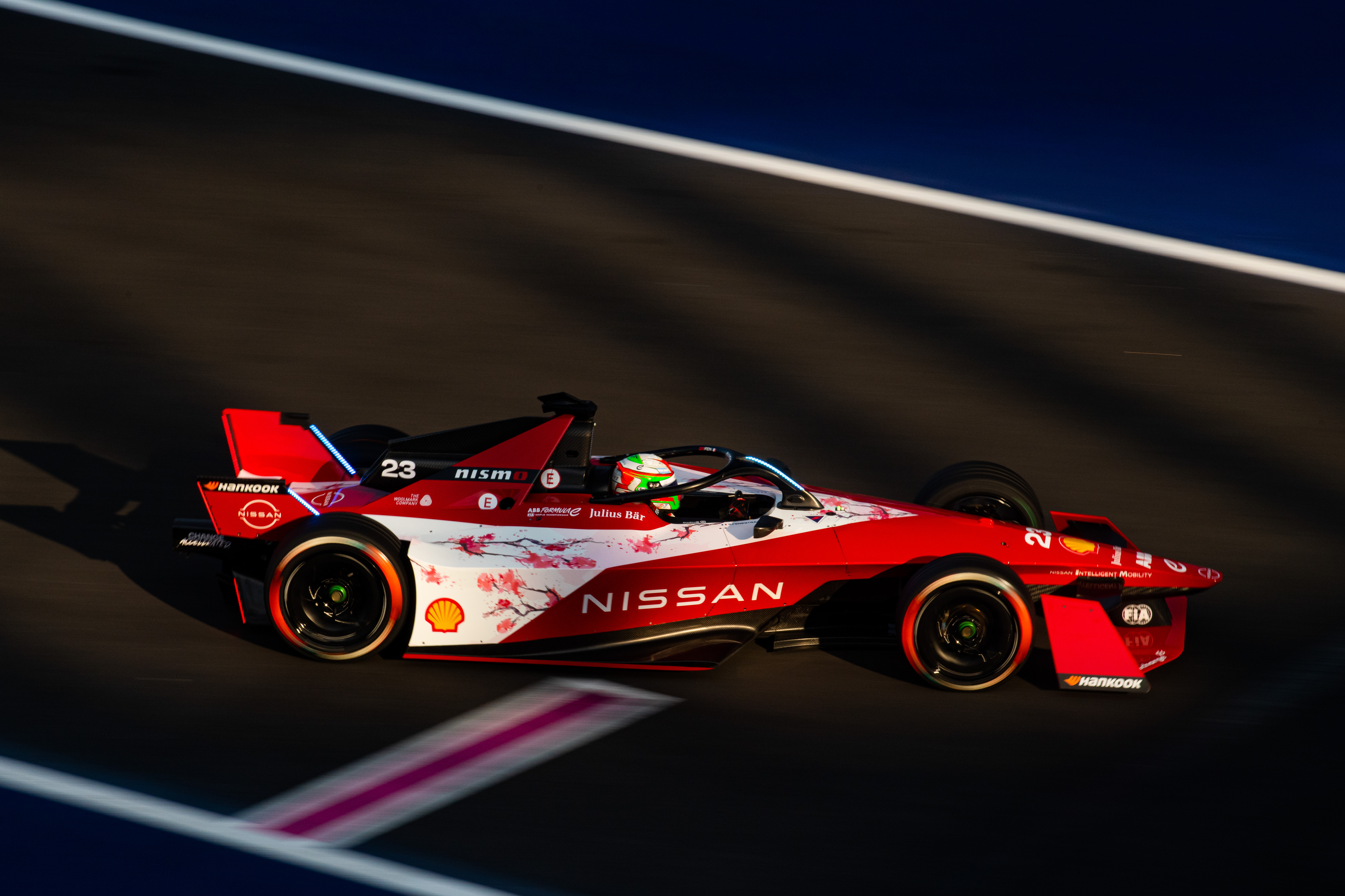 Formula E Sacha Fenestraz Nissan