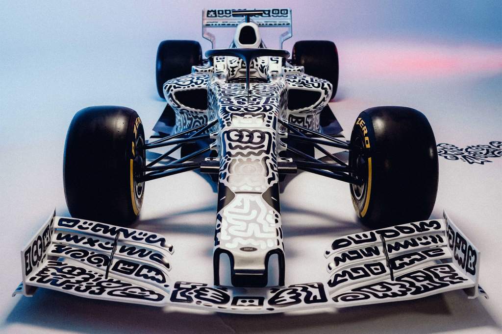 Fans criticise new clothing partner of Red Bull for simple design