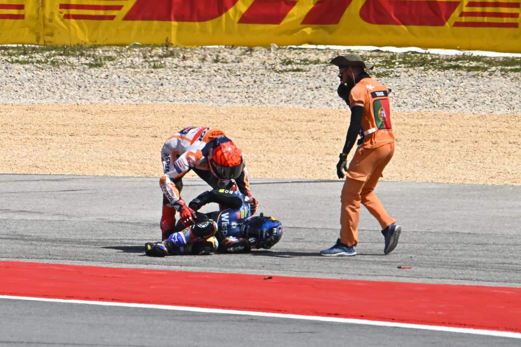 MotoGP: Penalização a Marc Márquez fica suspensa até decisão final