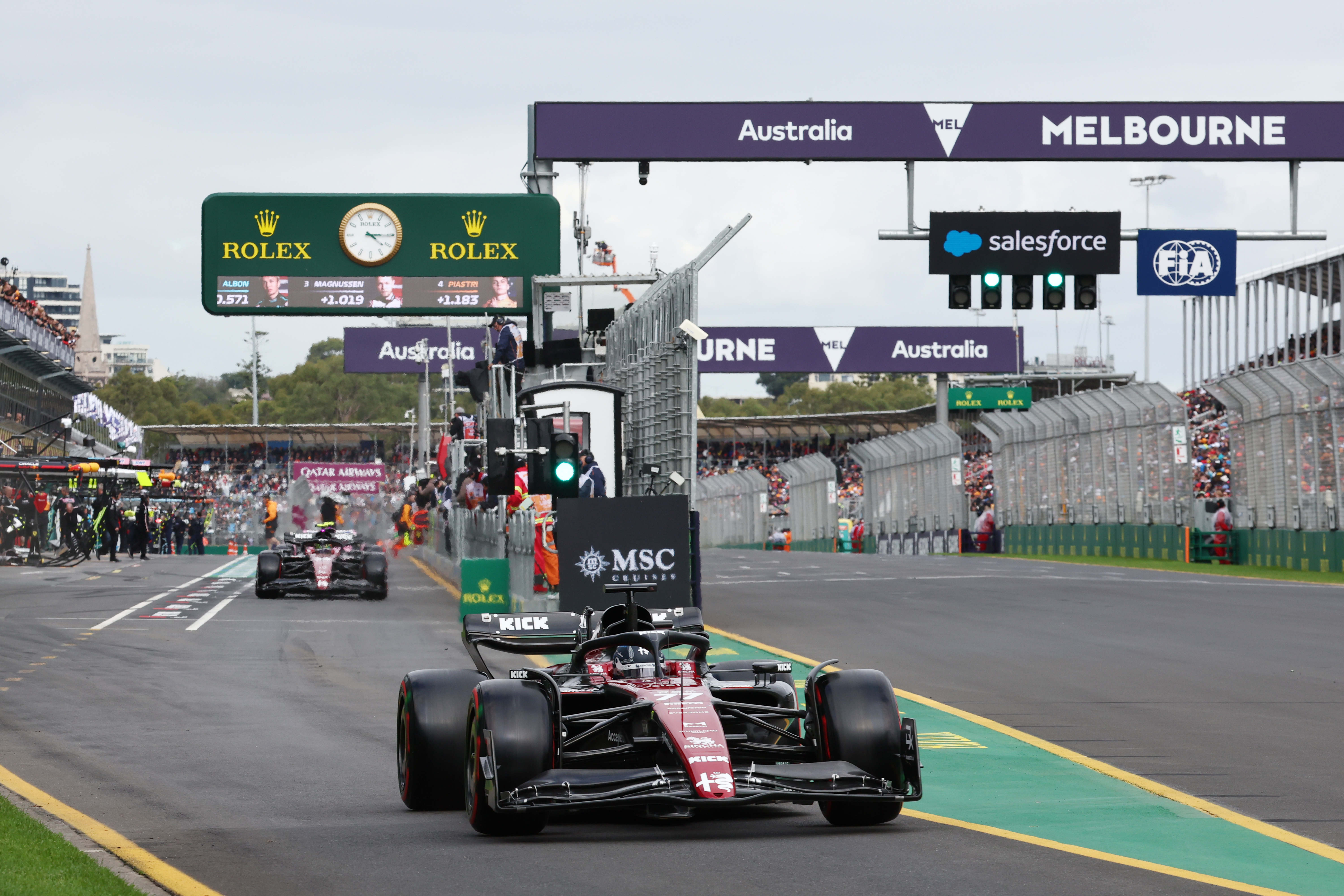 Motor Racing Formula One World Championship Australian Grand Prix Qualifying Day Melbourne, Australia