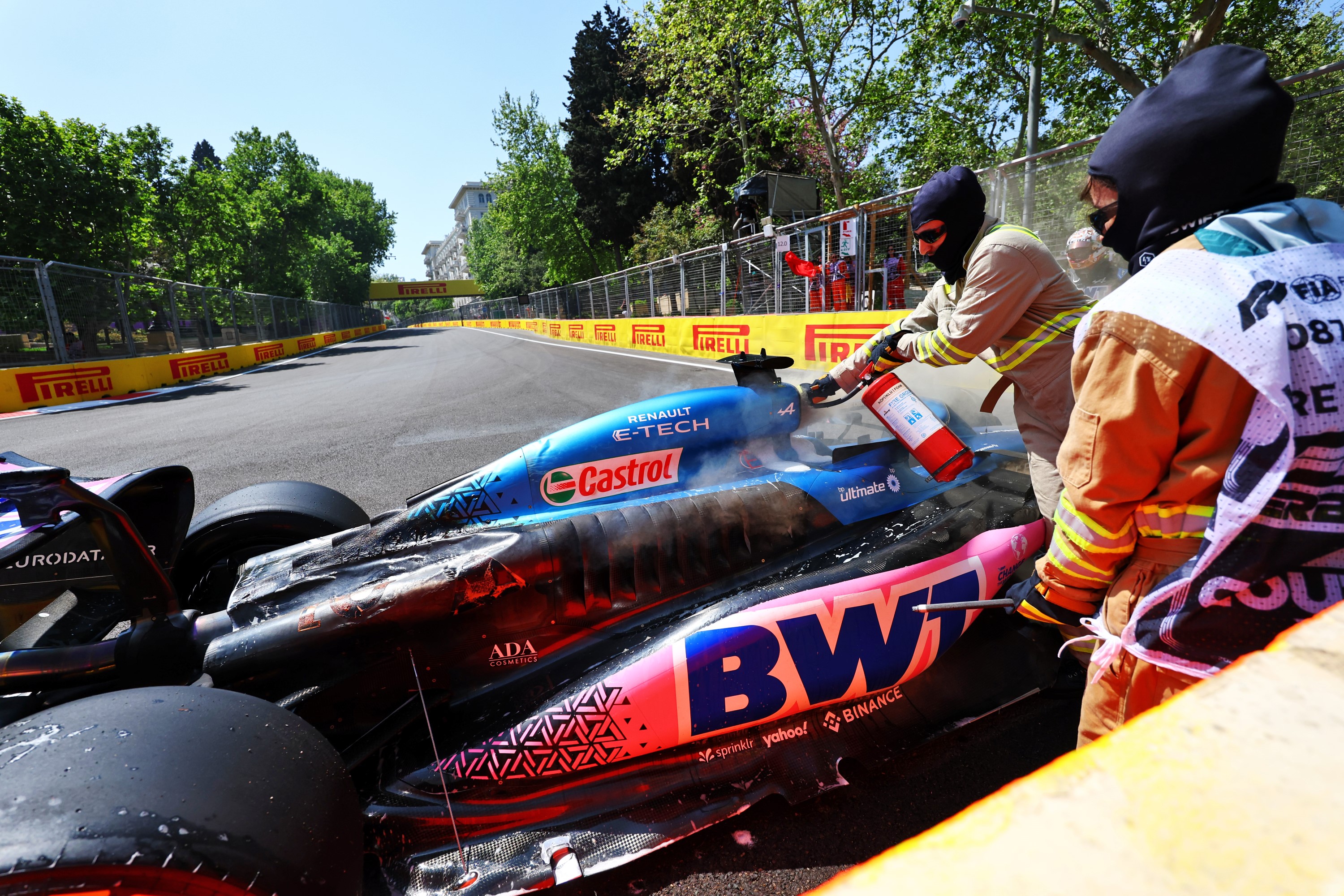 Pierre Gasly Alpine fire Baku F1