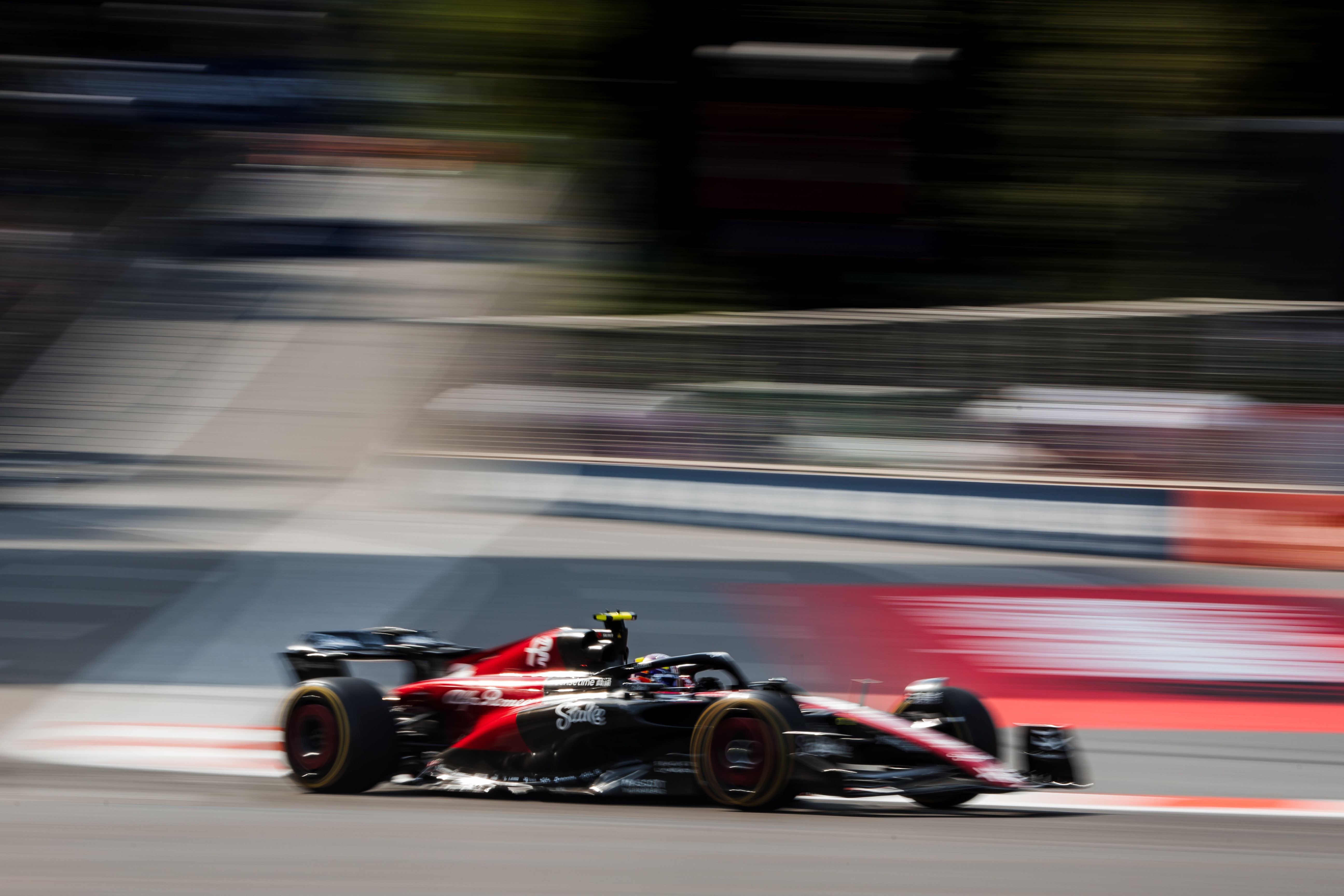 Motor Racing Formula One World Championship Azerbaijan Grand Prix Race Day Baku, Azerbaijan